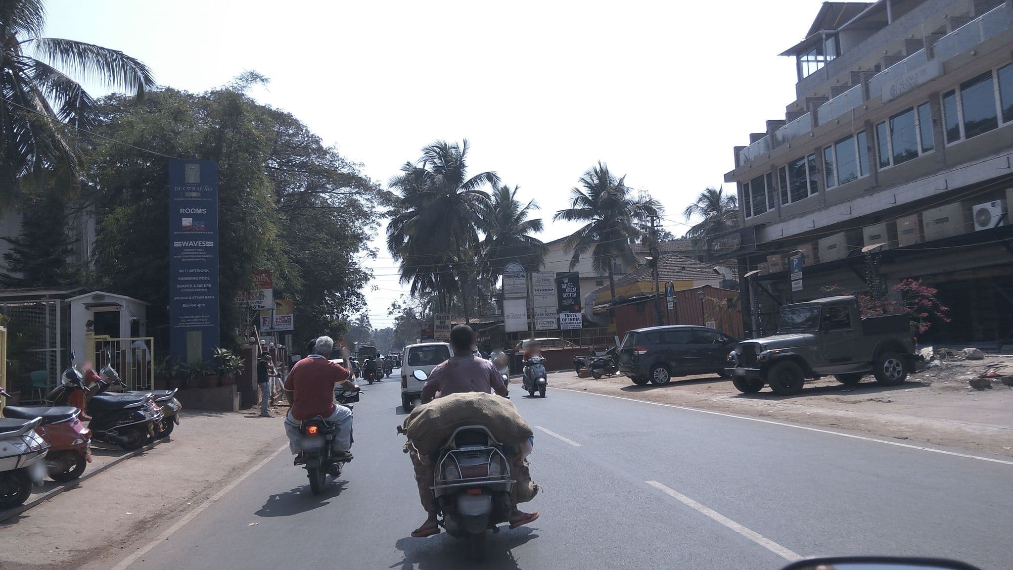 Street view near OYO Rooms Calangute Behind Taste of India, Calangute — © natarajakaveeti (CC BY-SA · Mapillary)