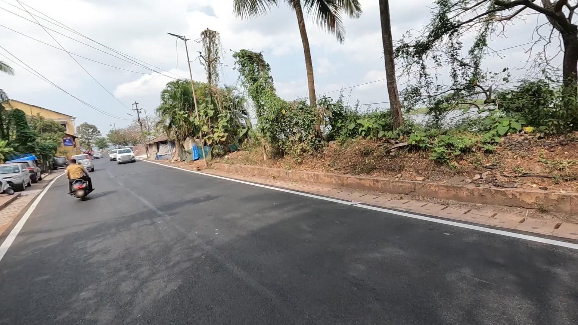 Street view near Villa Riveria, Chimbel — © lucomsky (CC BY-SA · Mapillary)