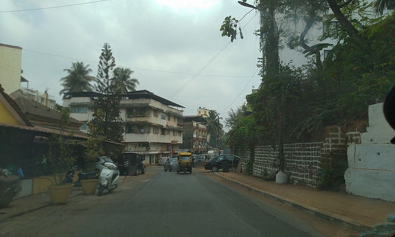 Street view near Orion Premiere, Panjim — © edz3056 (CC BY-SA · Mapillary)