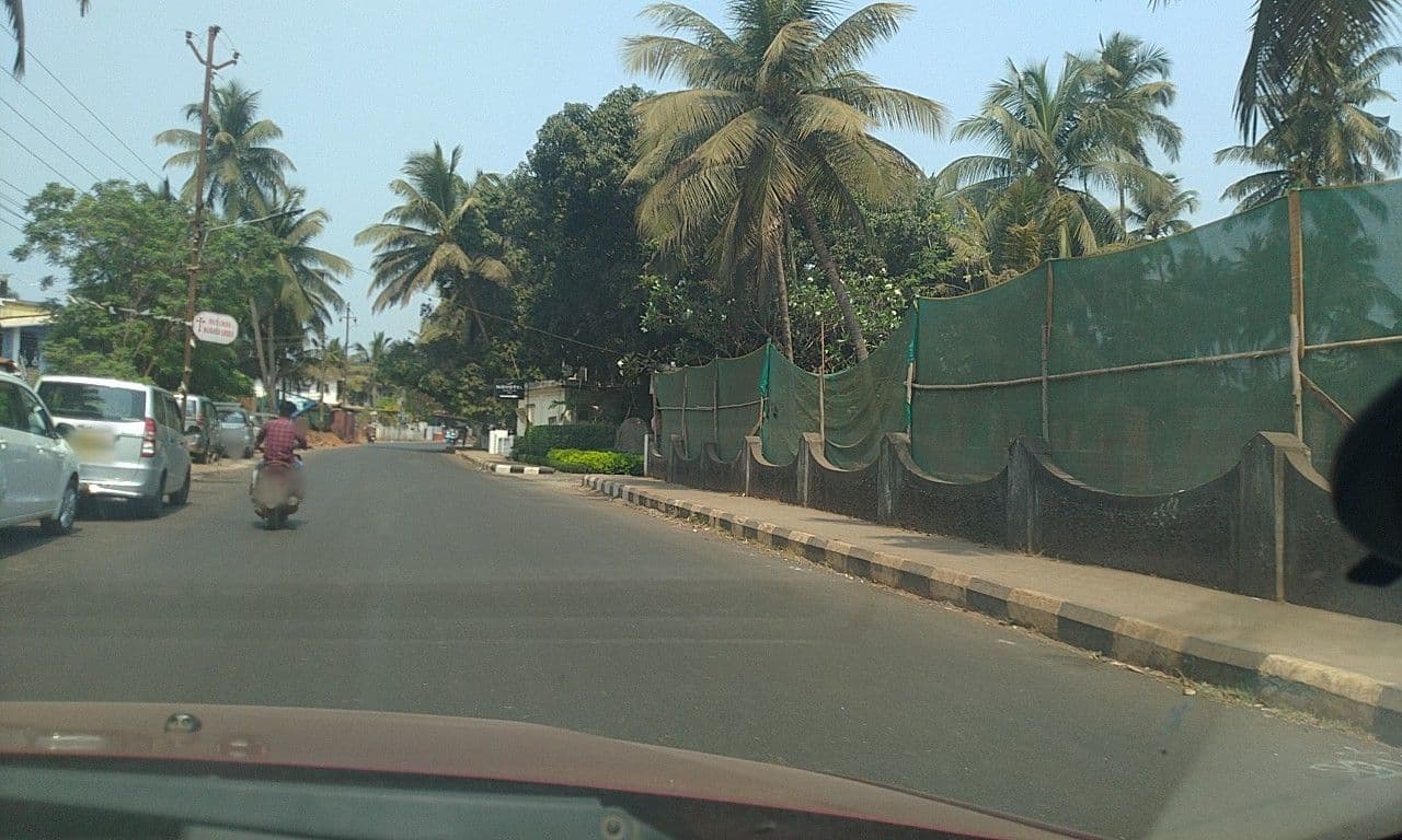 Street view near Novotel Goa Resort & Spa, Candolim — © edz3056 (CC BY-SA · Mapillary)