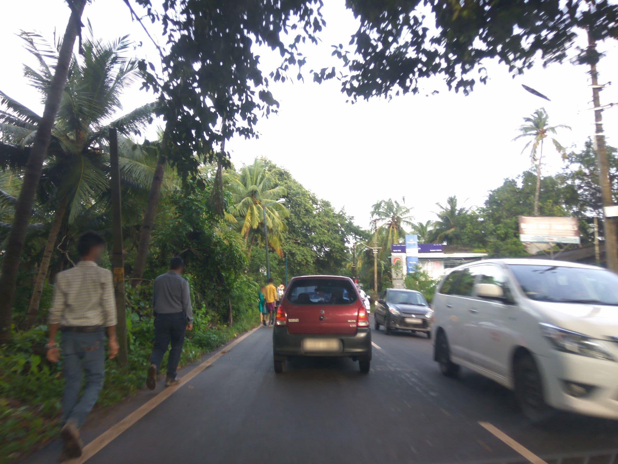 Street view near Hotel E-Dalian Holiday Village, Mercurim — © natarajakaveeti (CC BY-SA · Mapillary)