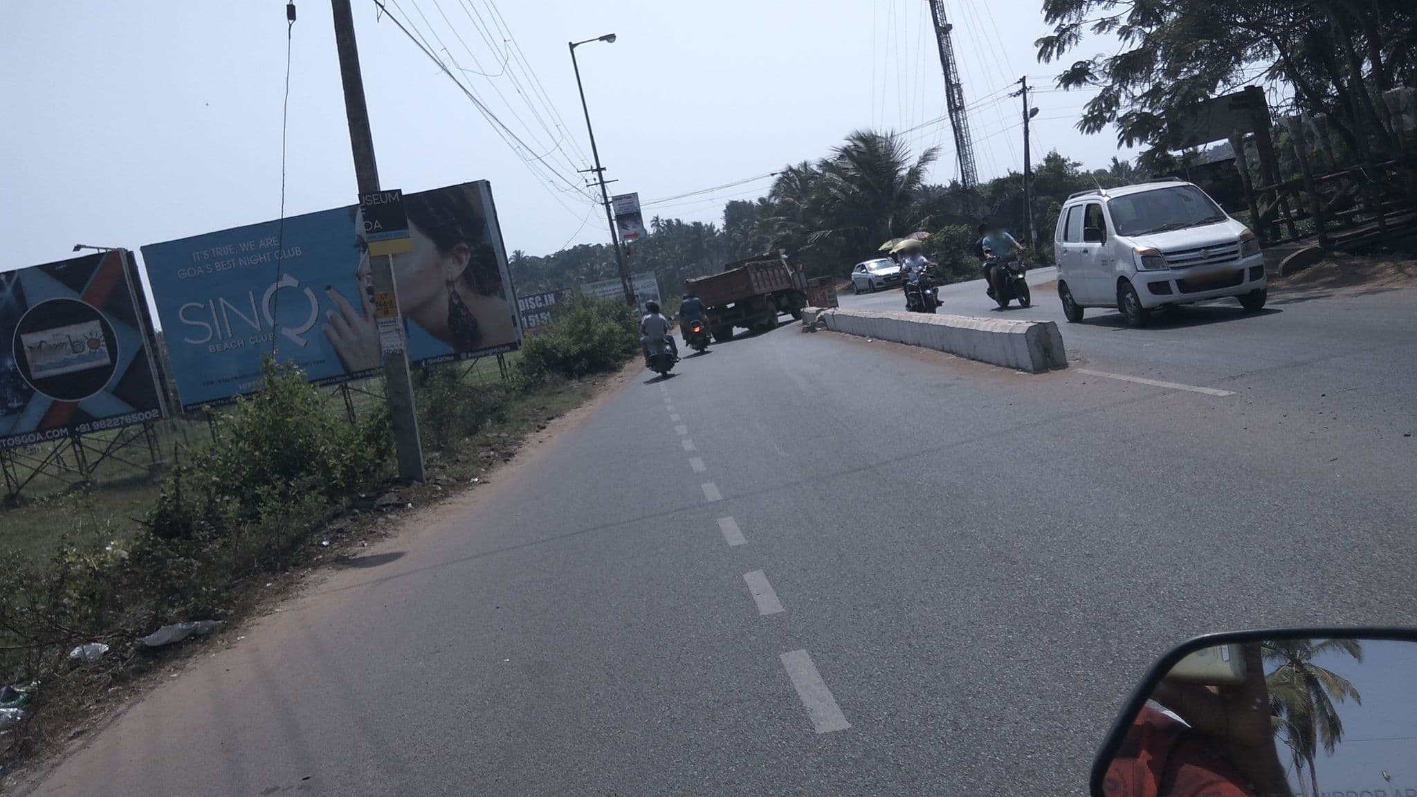 Street view near BBN Serviced Apartment, Baga — © natarajakaveeti (CC BY-SA · Mapillary)