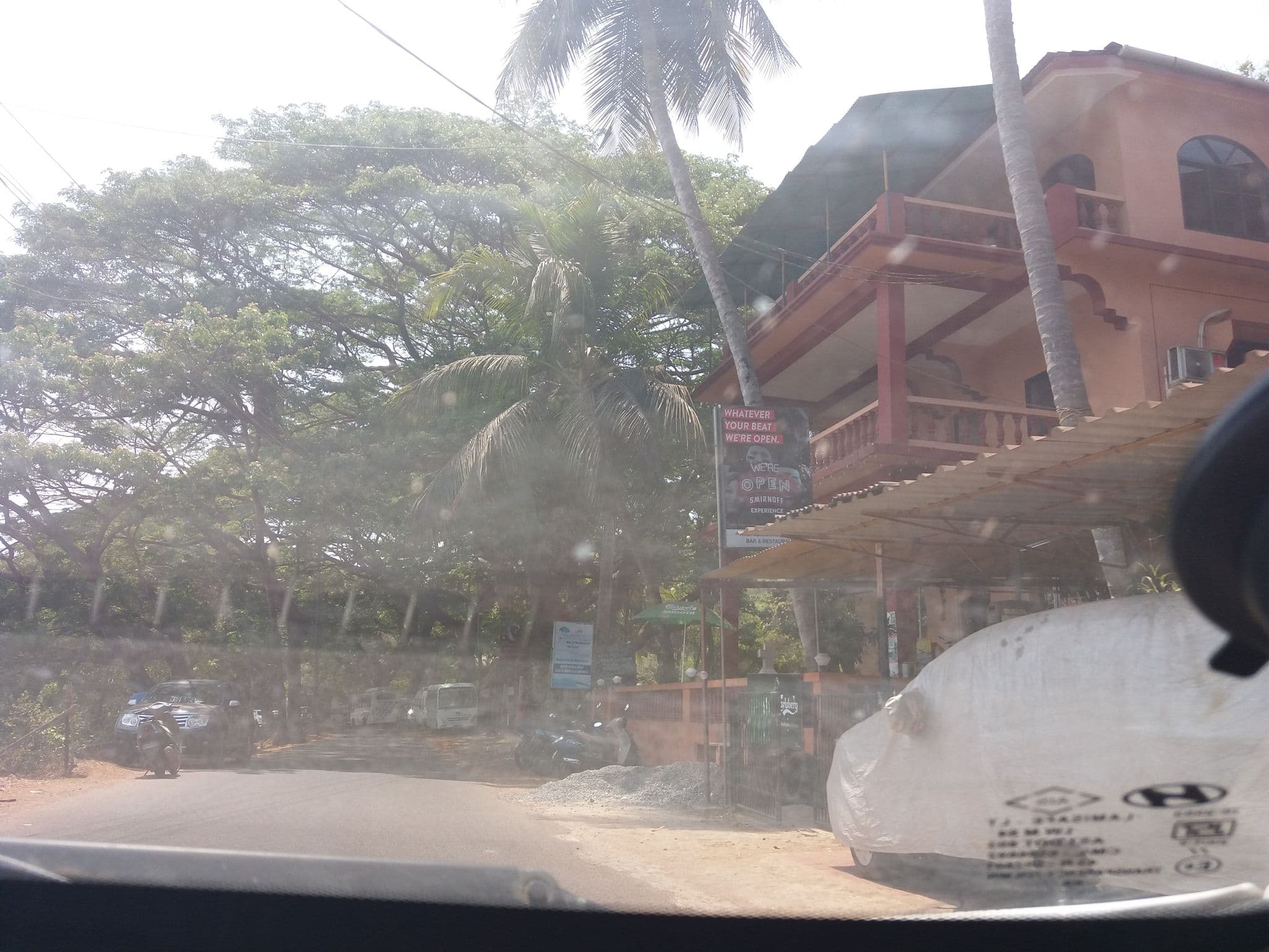 Street view near Tropicana Riverside, Nerul — © rdlf19051985 (CC BY-SA · Mapillary)