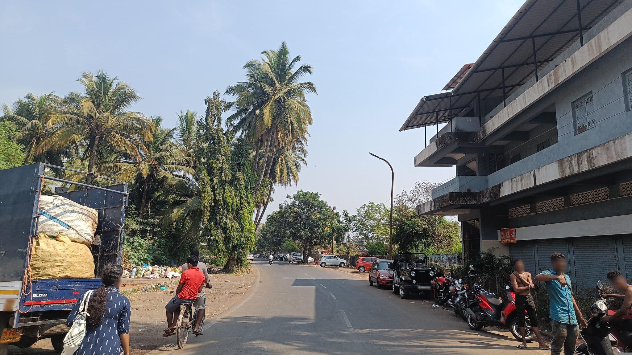 Street view near City Centre Hotel, Madgaon — © kavyakalyan12 (CC BY-SA · Mapillary)