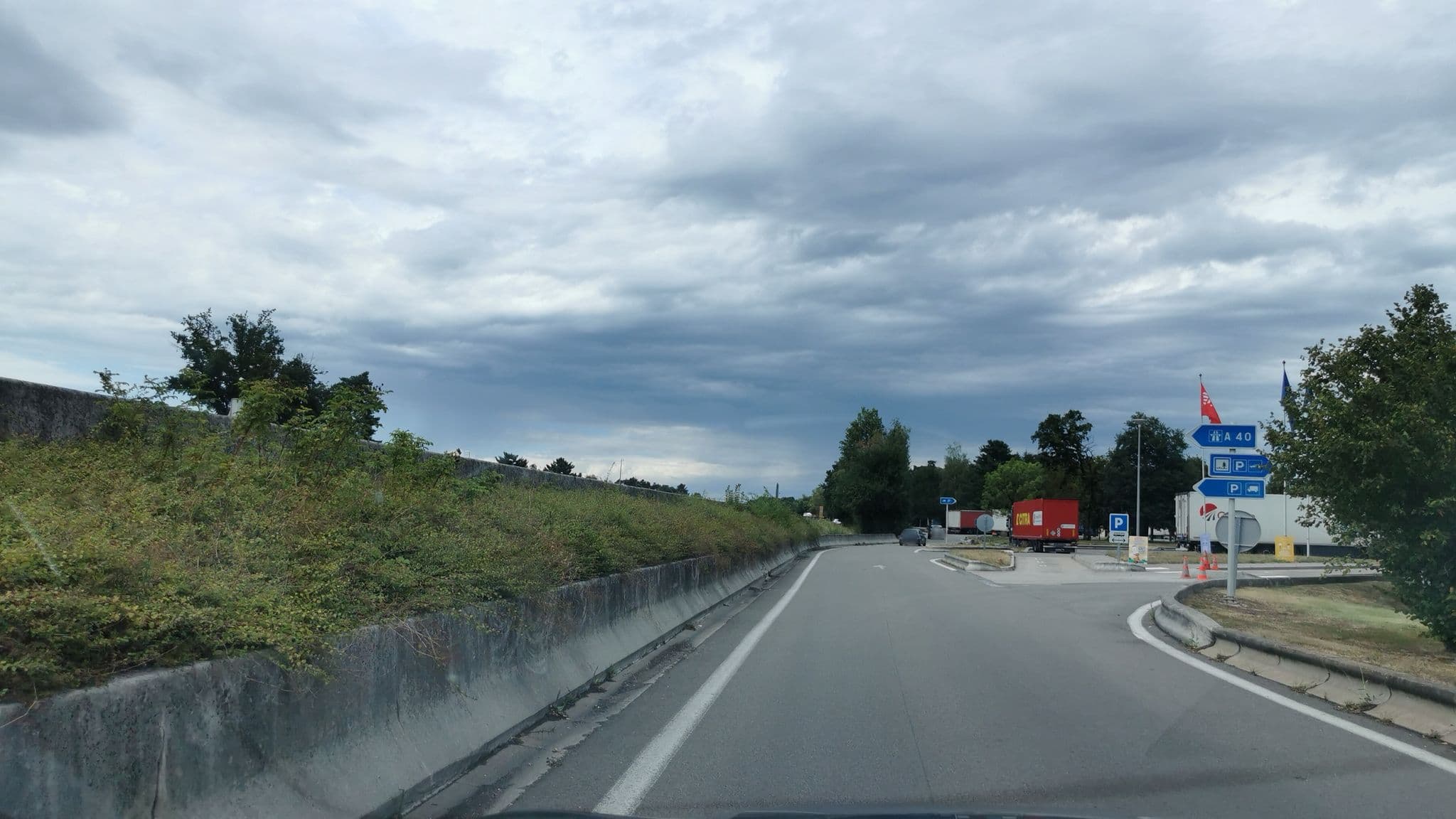 Street view near Ibis, Jasseron — © mins (CC BY-SA · Mapillary)