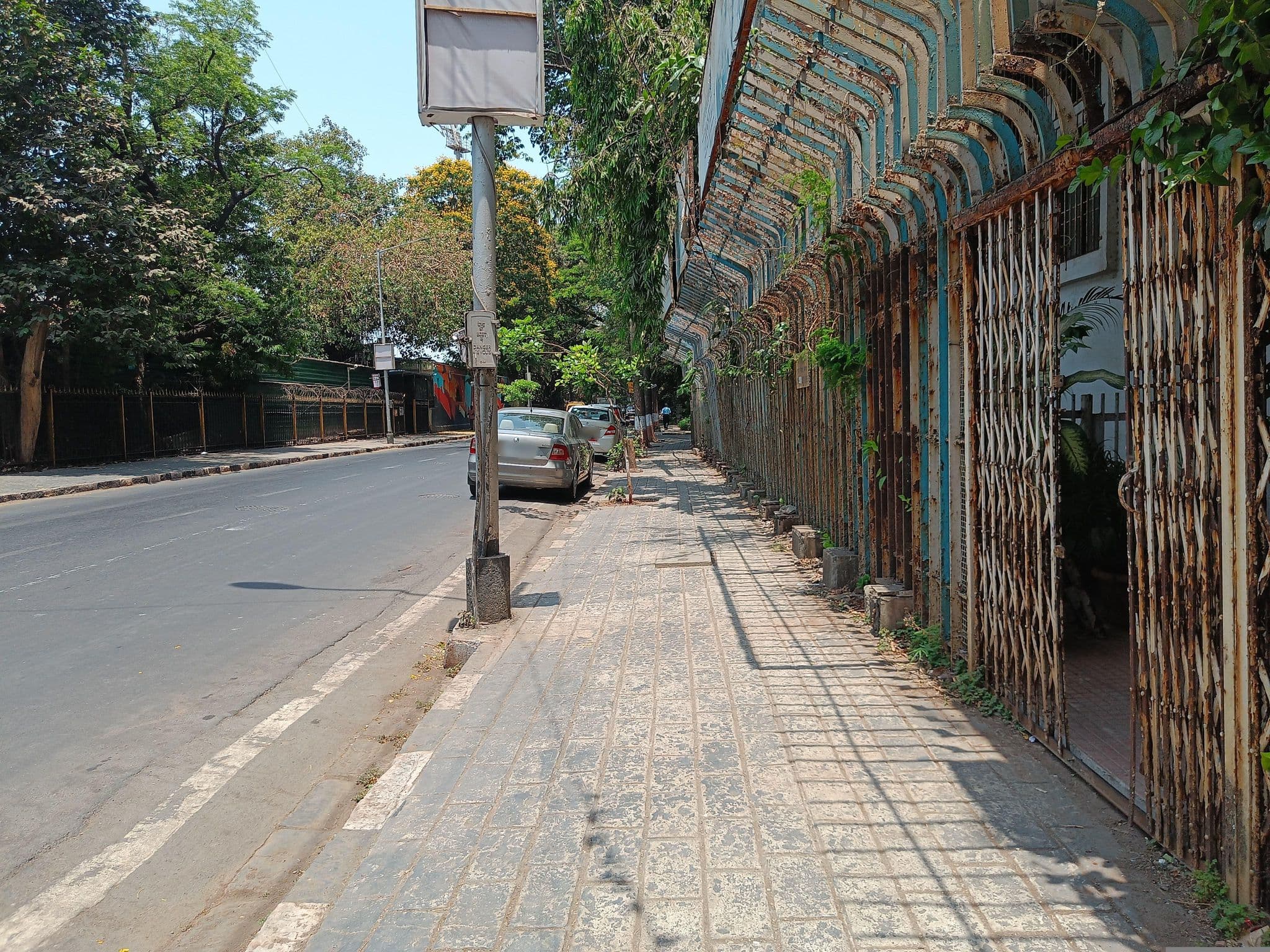 Street view near Hotel Outram, Kegaon — © WPStan (CC BY-SA · Mapillary)
