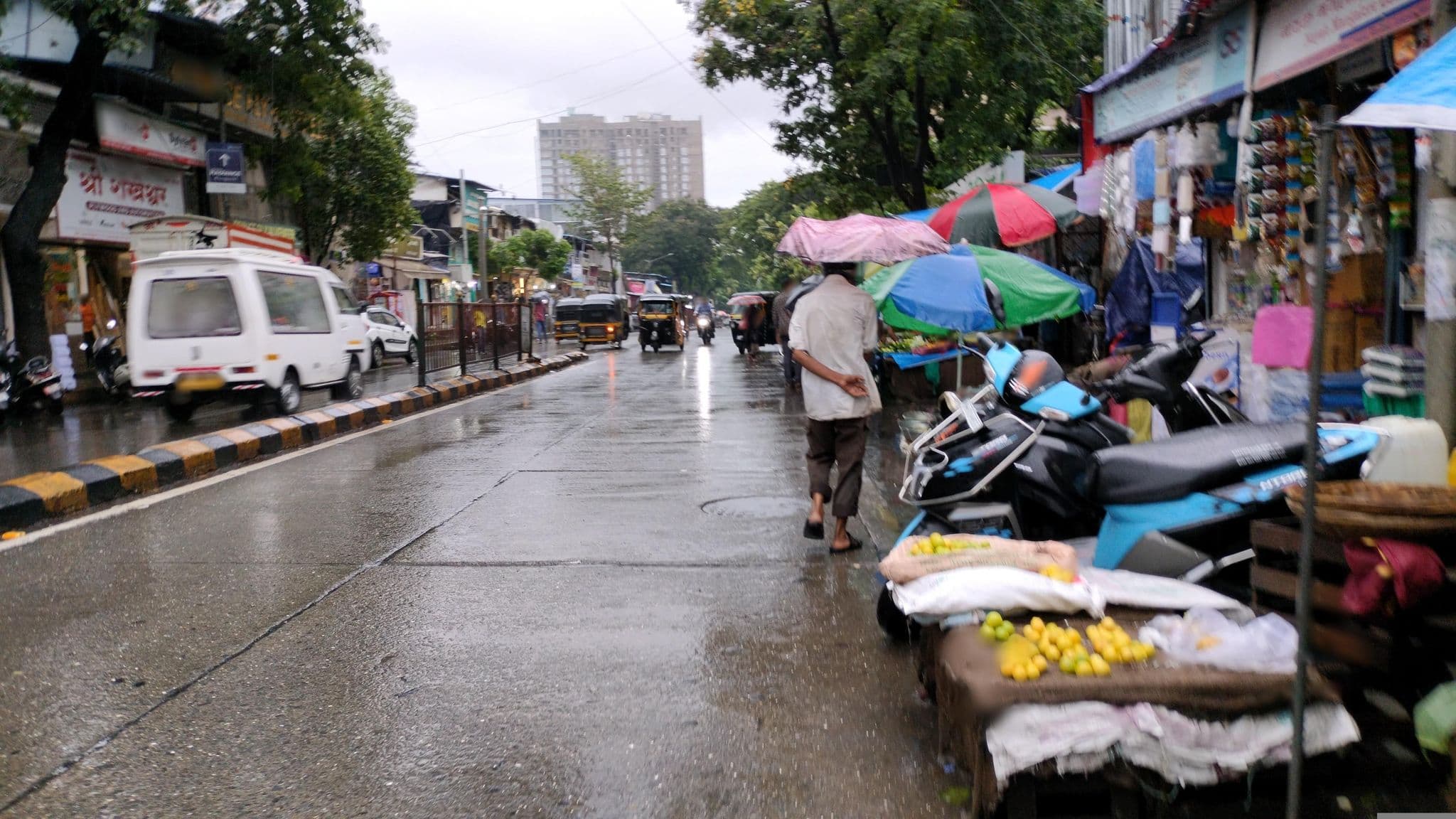 Street view near Asian Star Company Ltd., Borivli — © nidhic (CC BY-SA · Mapillary)