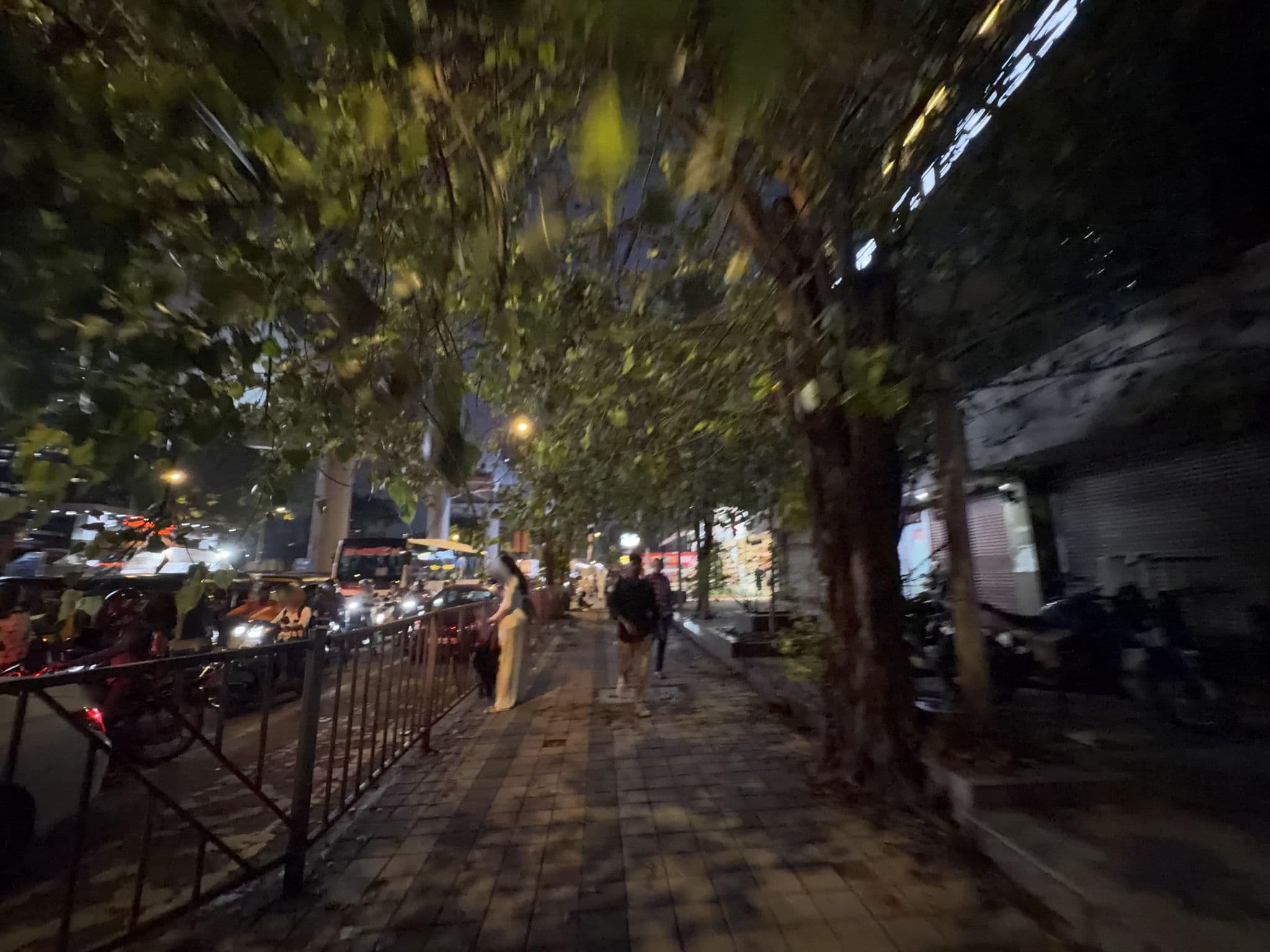 Street view near Valley View Resort, Borivli — © SidStark (CC BY-SA · Mapillary)