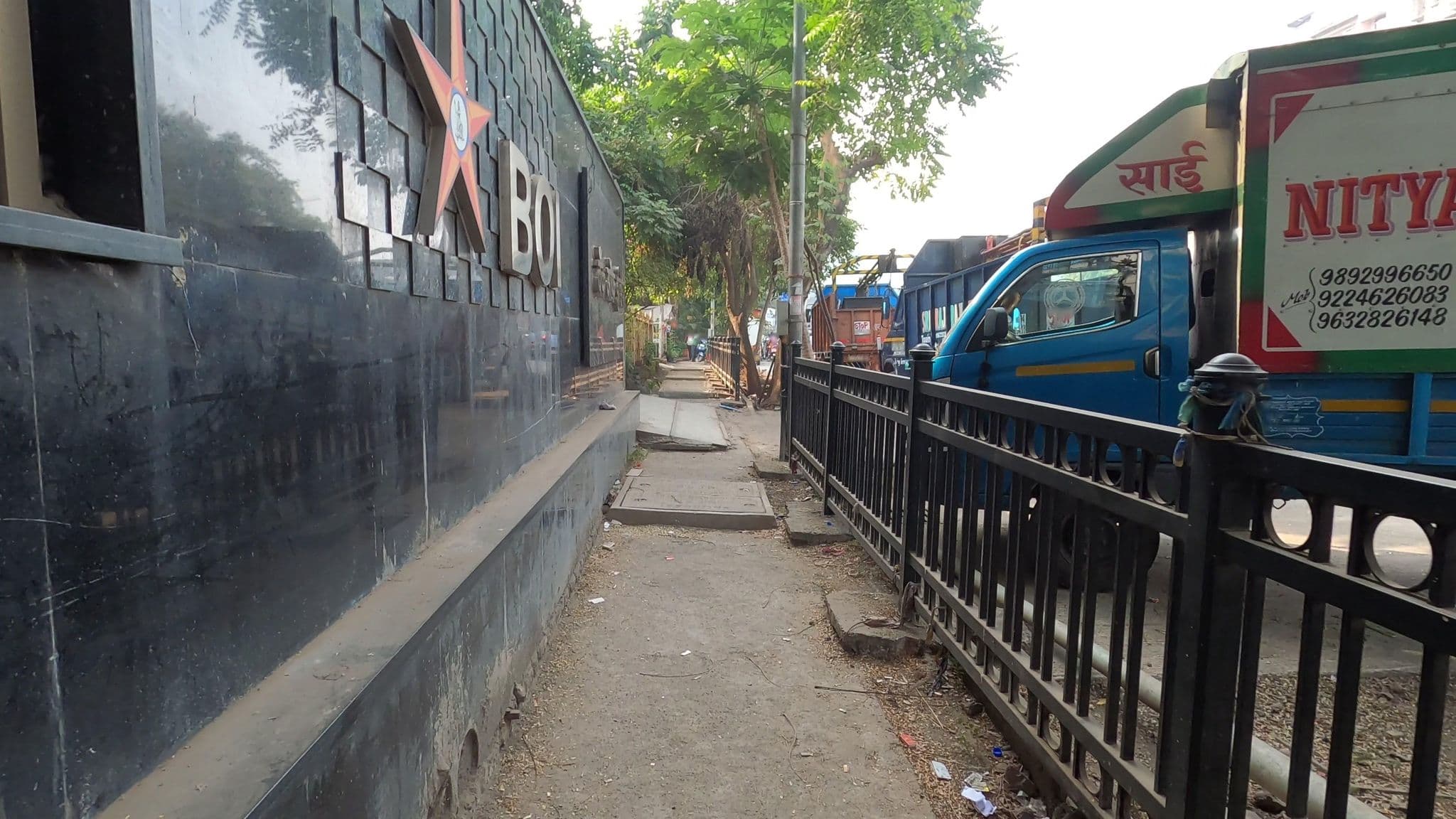 Street view near OYO Rooms Andheri Station, Powai — © WPStan (CC BY-SA · Mapillary)