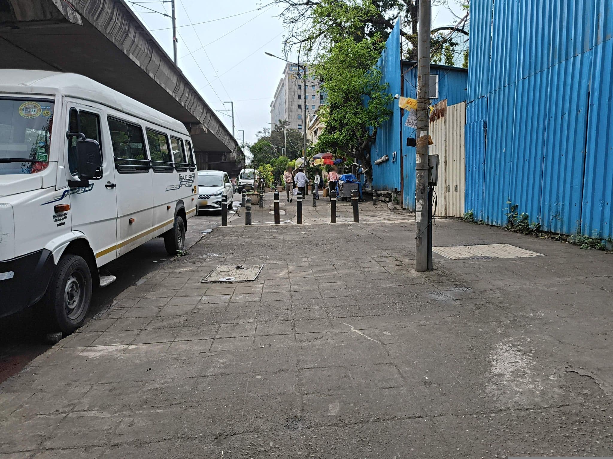 Street view near Mumbai Backpackers, Powai — © WPStan (CC BY-SA · Mapillary)
