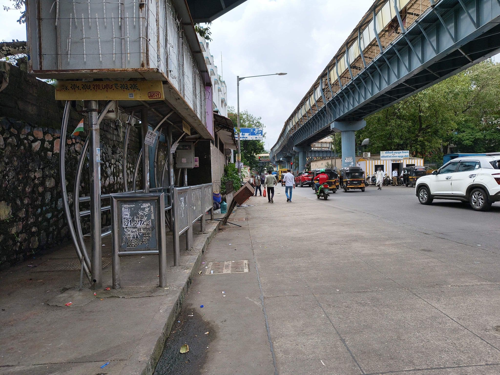 Street view near Ellora Hotel, Borivli — © WPStan (CC BY-SA · Mapillary)