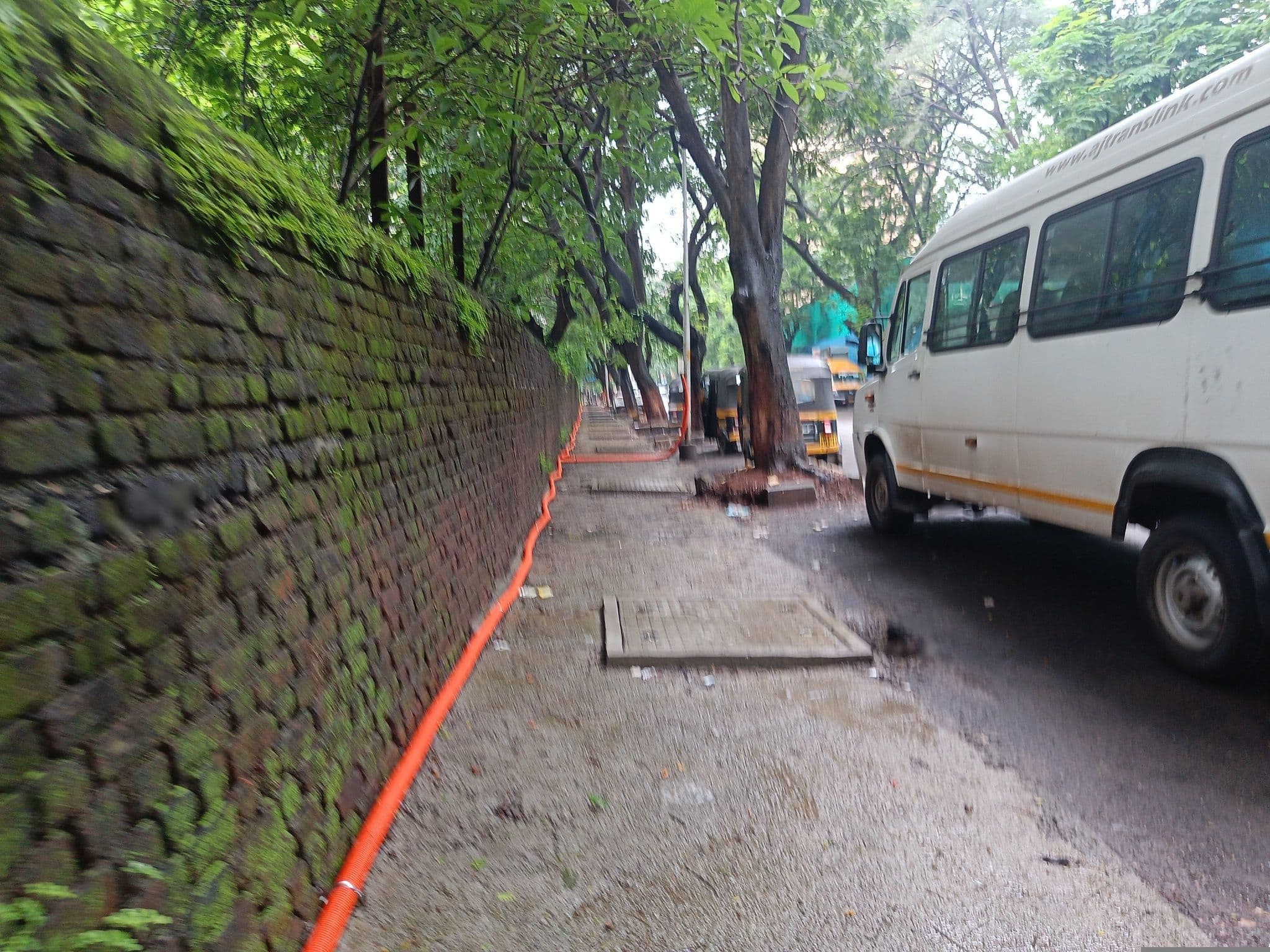 Street view near Jupiter Banquet, Thāne — © WPStan (CC BY-SA · Mapillary)