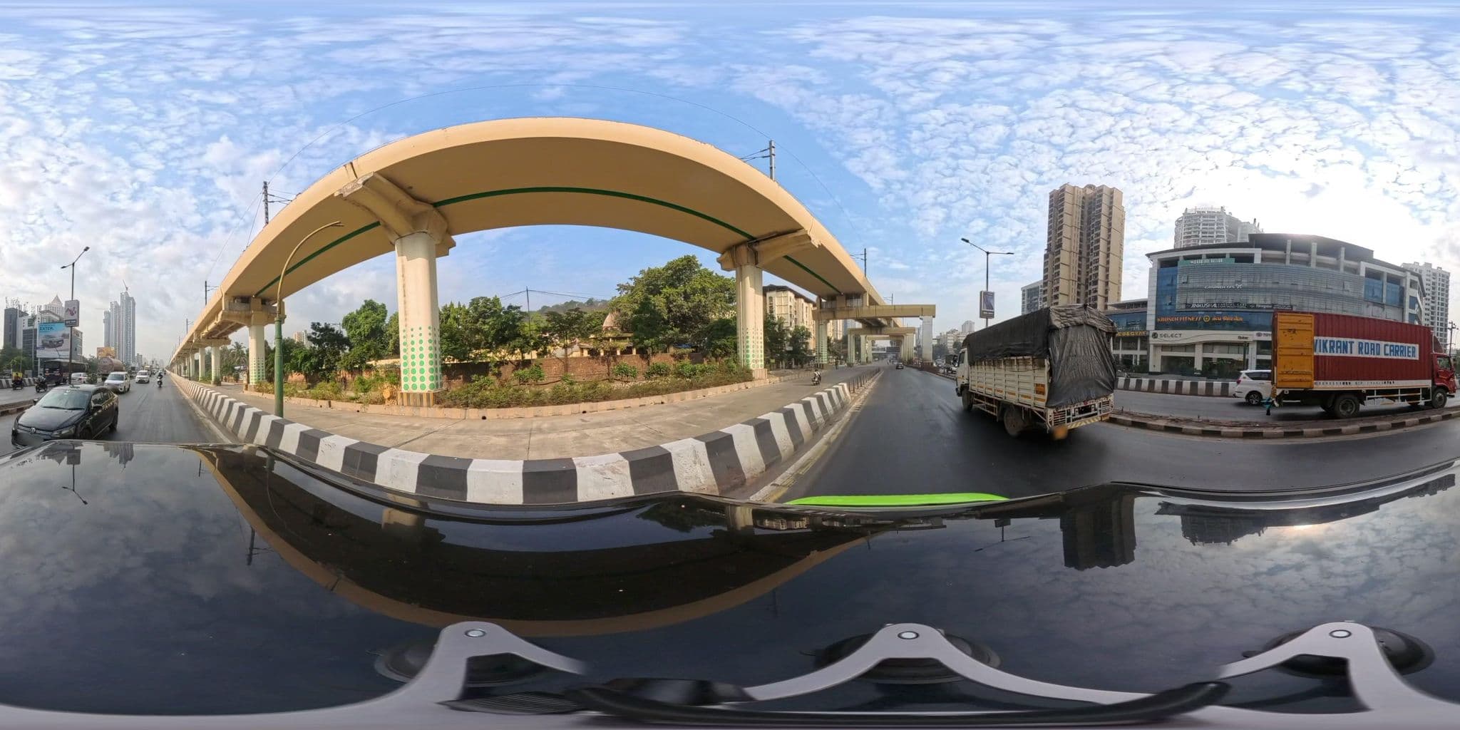 Street view near Fountain Hotel, Kalher — © skysign (CC BY-SA · Mapillary)