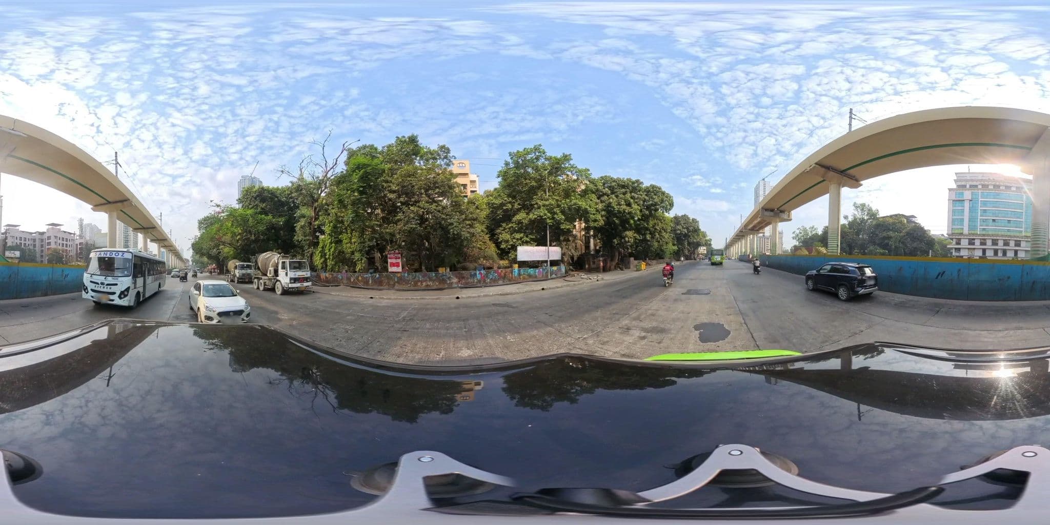 Street view near Treebo Trend De Grandeur, Kharbav — © skysign (CC BY-SA · Mapillary)