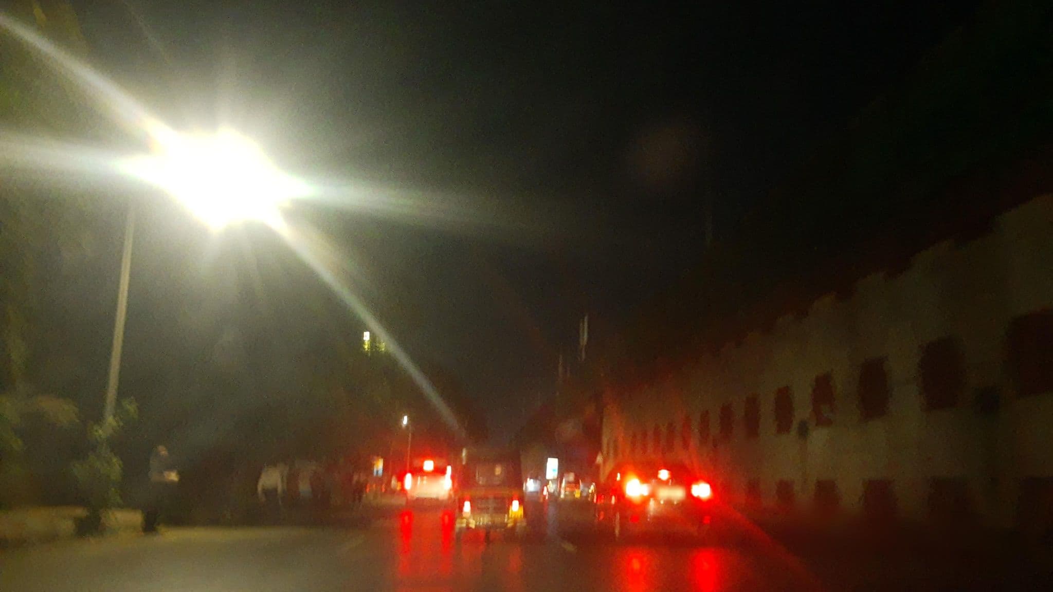 Street view near Laxmi International Hotel, Thāne — © siddharthchitalia (CC BY-SA · Mapillary)