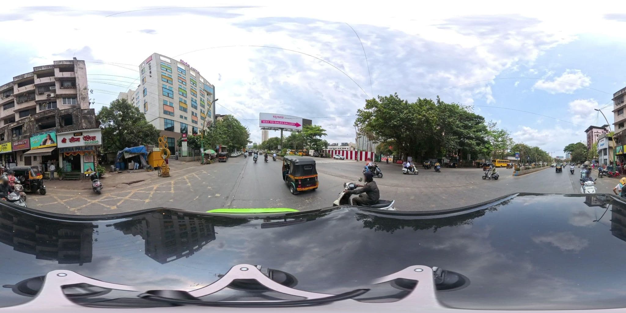 Street view near Ibis Thane, Thāne — © skysign (CC BY-SA · Mapillary)
