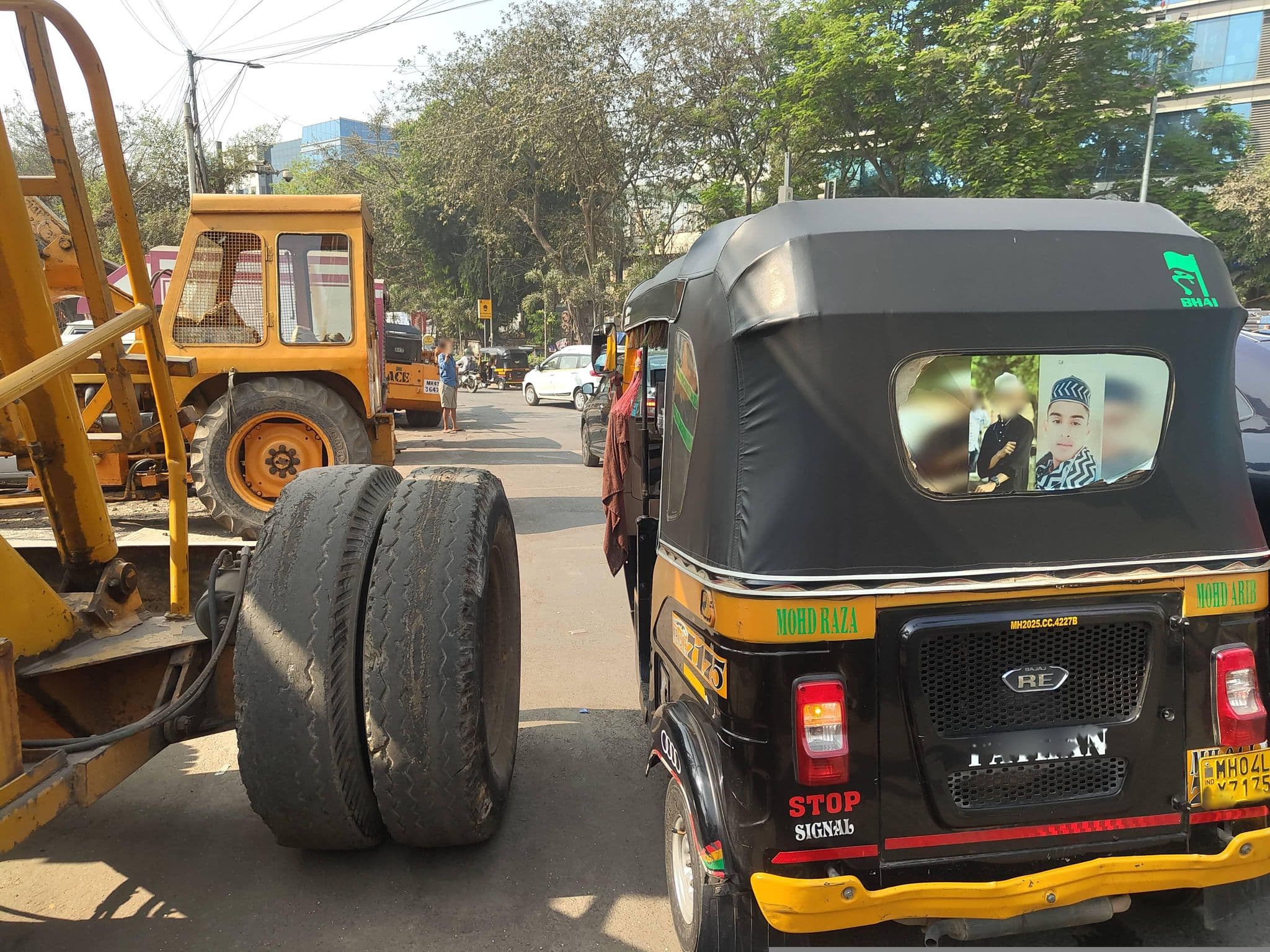 Street view near Hotel Aksa International, Powai — © ritikgupta (CC BY-SA · Mapillary)