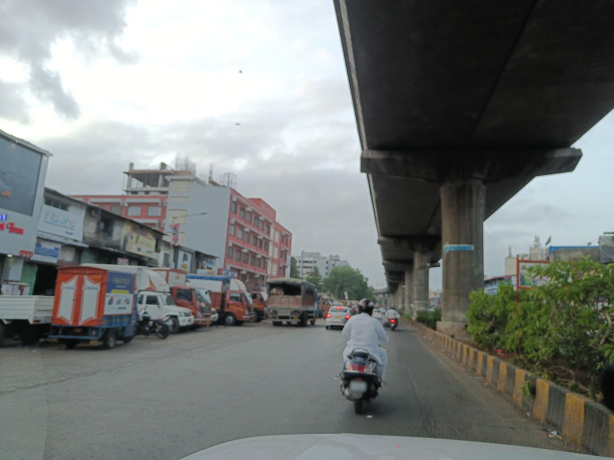 Street view near Hotel Magnet, Powai — © varunbhakhri (CC BY-SA · Mapillary)