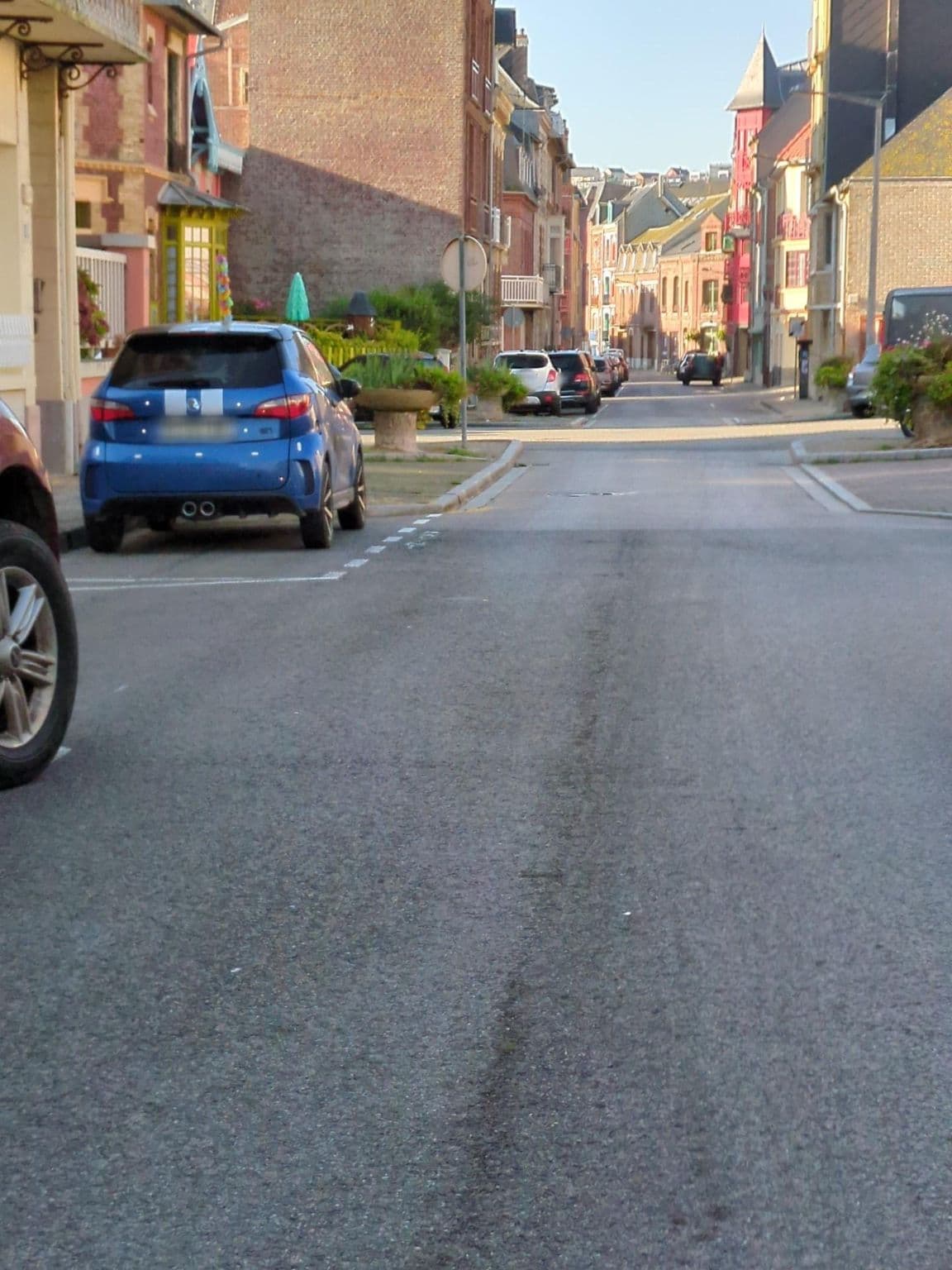 Street view near Villa Les Haubans, Mers-les-Bains — © didier2020 (CC BY-SA · Mapillary)