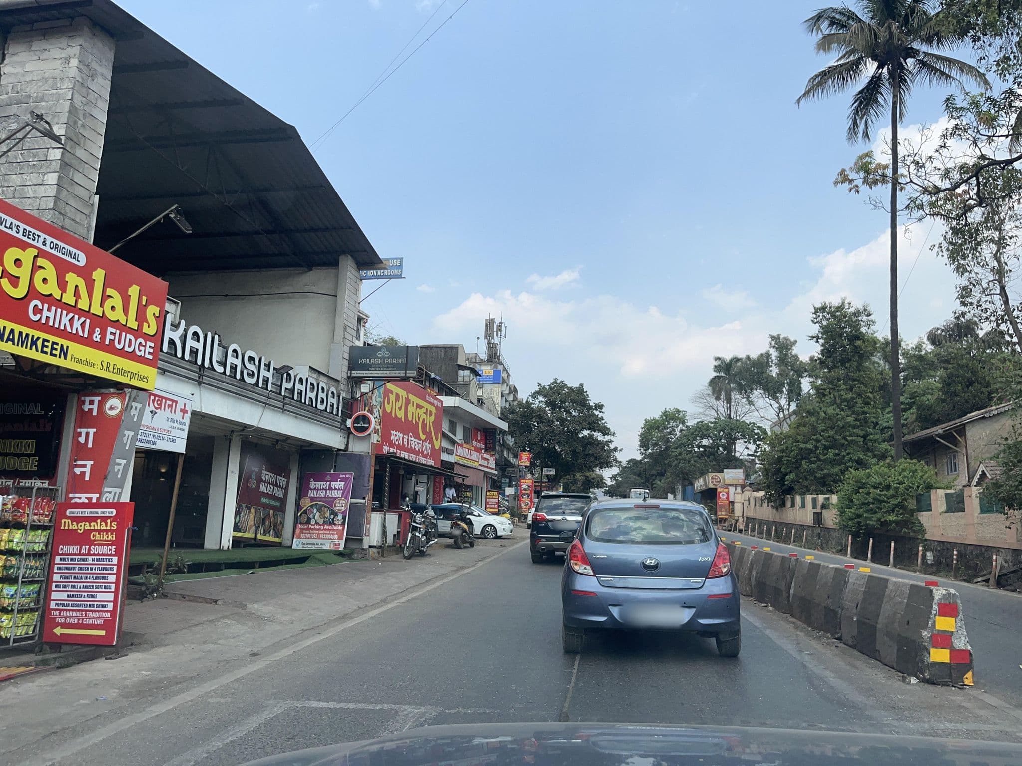 Street view near Honeybee Resorts, Lonavla — © Absawant (CC BY-SA · Mapillary)