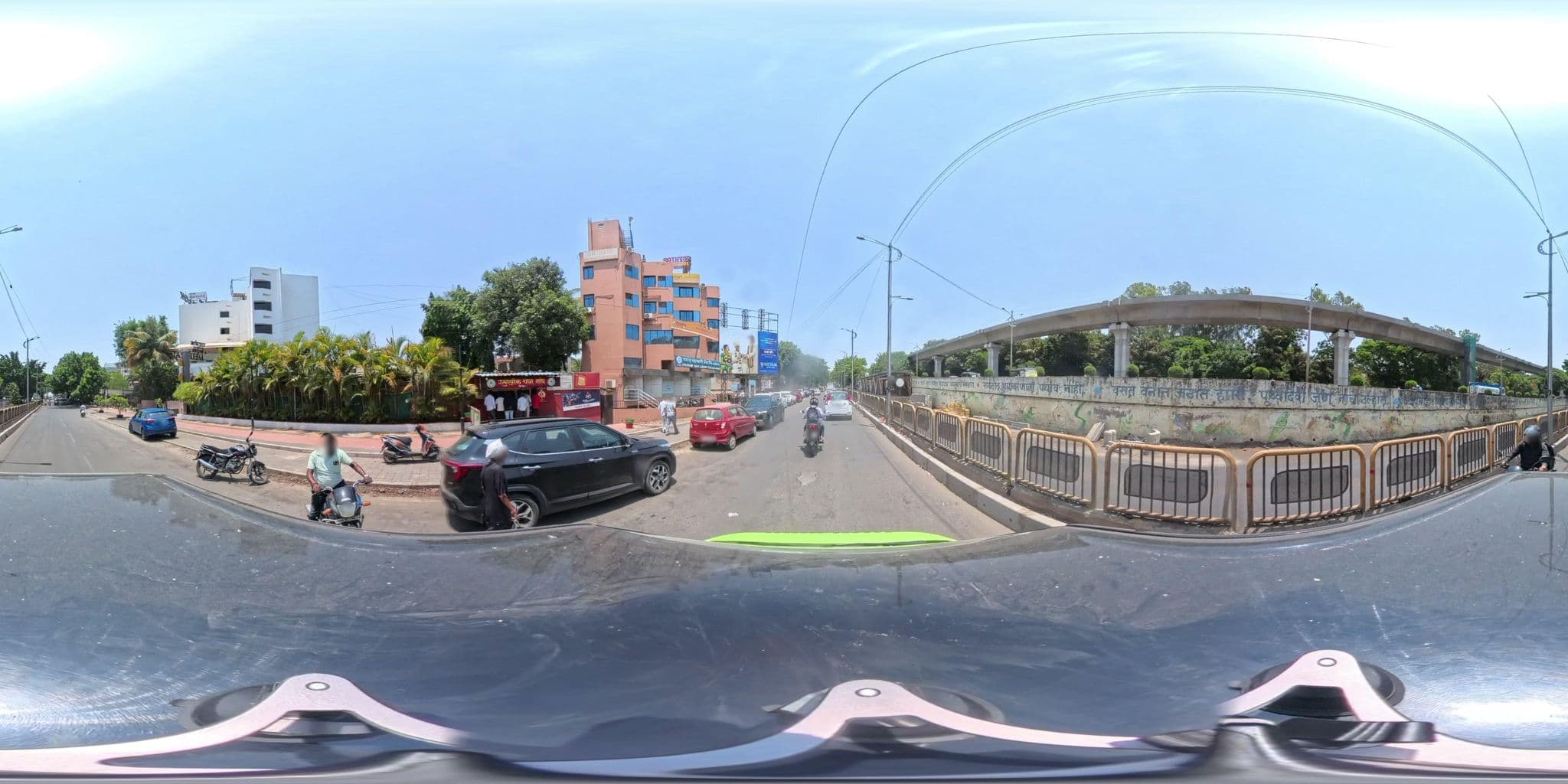 Street view near Hotel Ratnalok, Pimpri — © skysign (CC BY-SA · Mapillary)