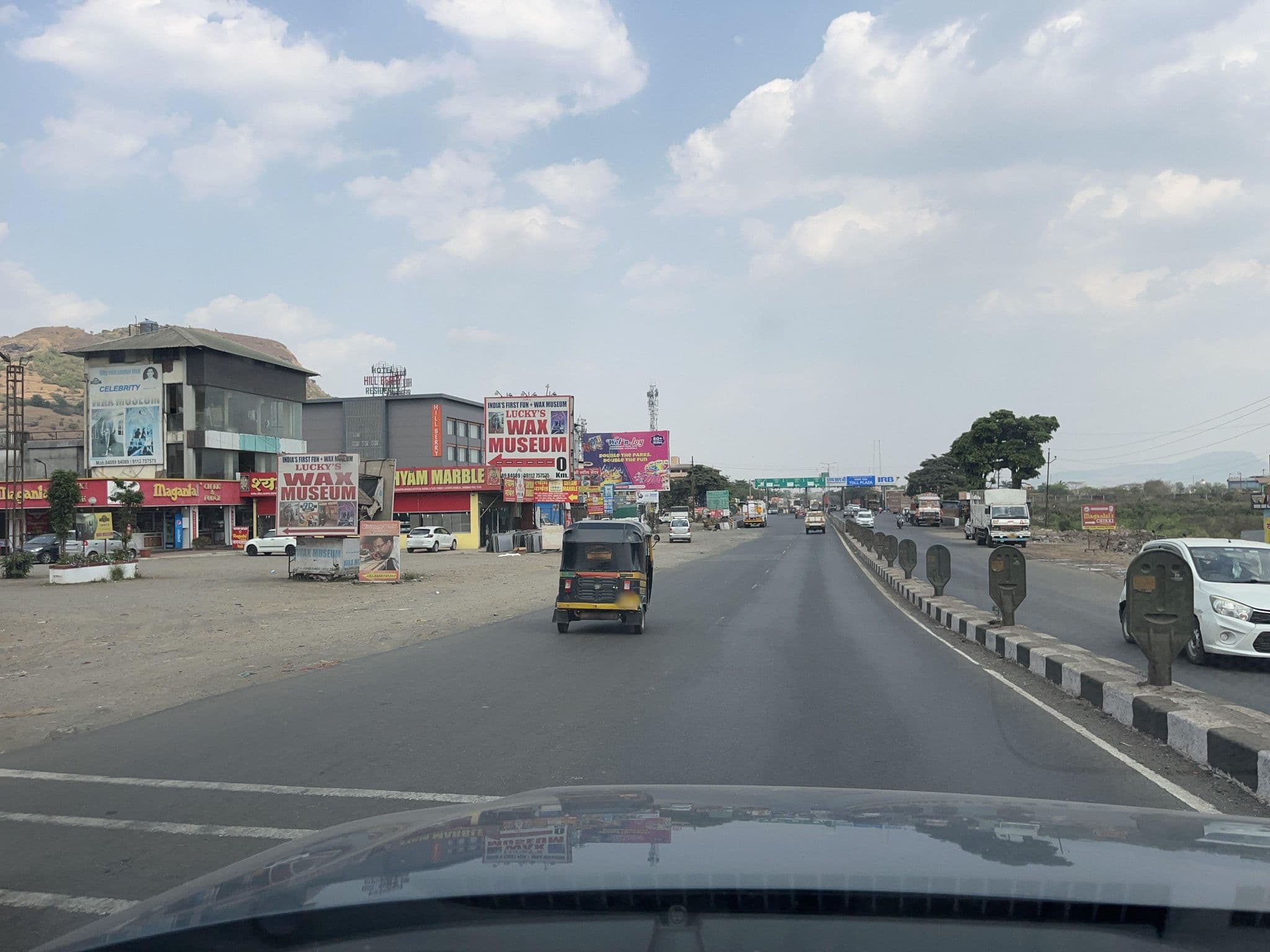 Street view near Hotel Sainiwas, Maval — © Absawant (CC BY-SA · Mapillary)