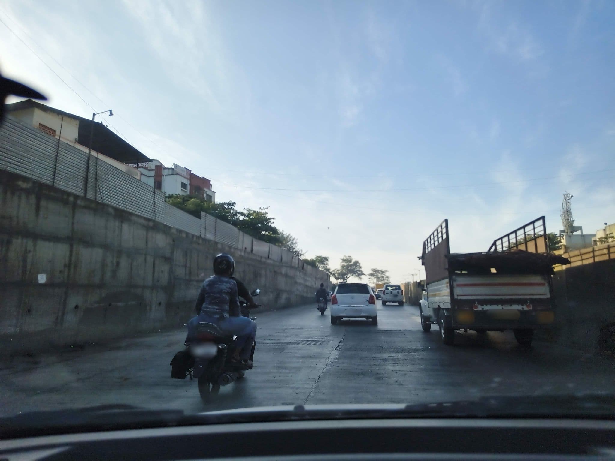 Street view near Shilpa Hotel, Māngvādi — © nileshjagtap (CC BY-SA · Mapillary)