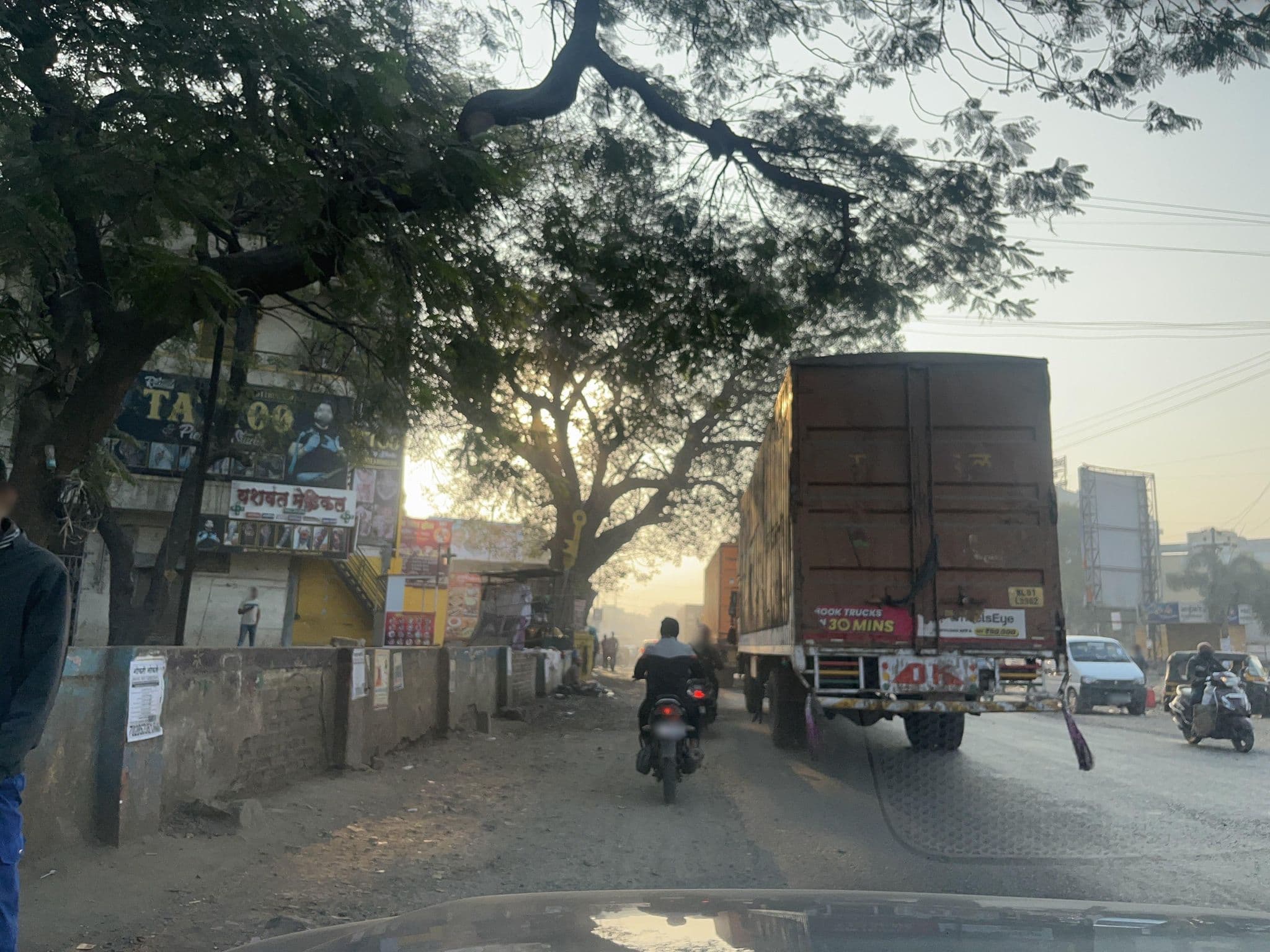 Street view near Hotel Grape City, Chākan — © Absawant (CC BY-SA · Mapillary)