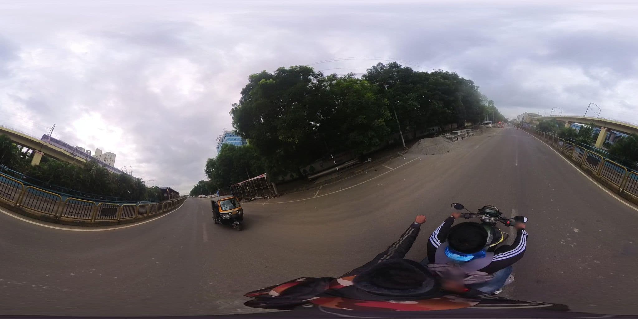 Street view near Ginger Hotel Pune, Pimpri — © skysign (CC BY-SA · Mapillary)
