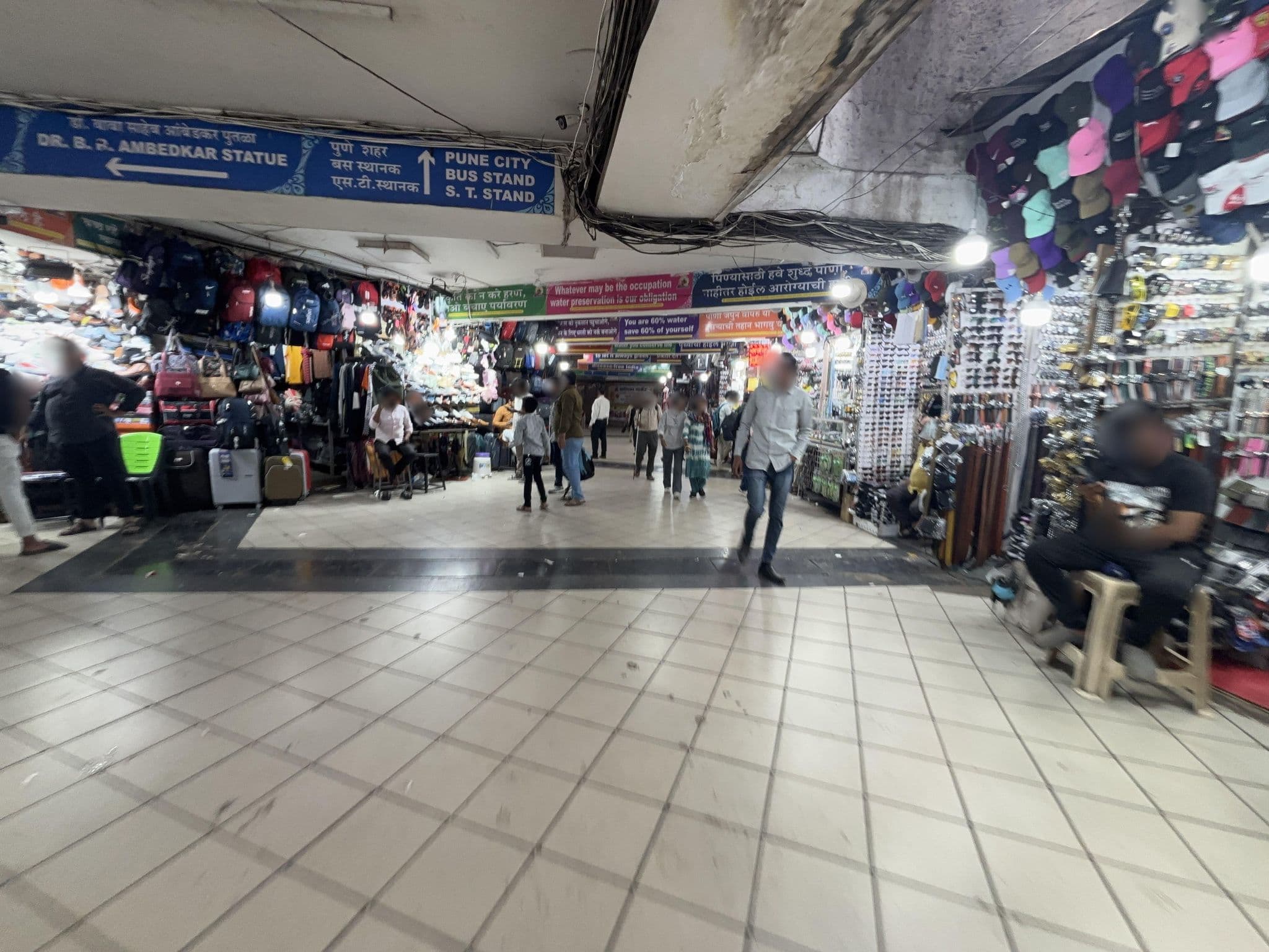 Street view near Hotel Home Land, Pune — © Mrunmayee (CC BY-SA · Mapillary)