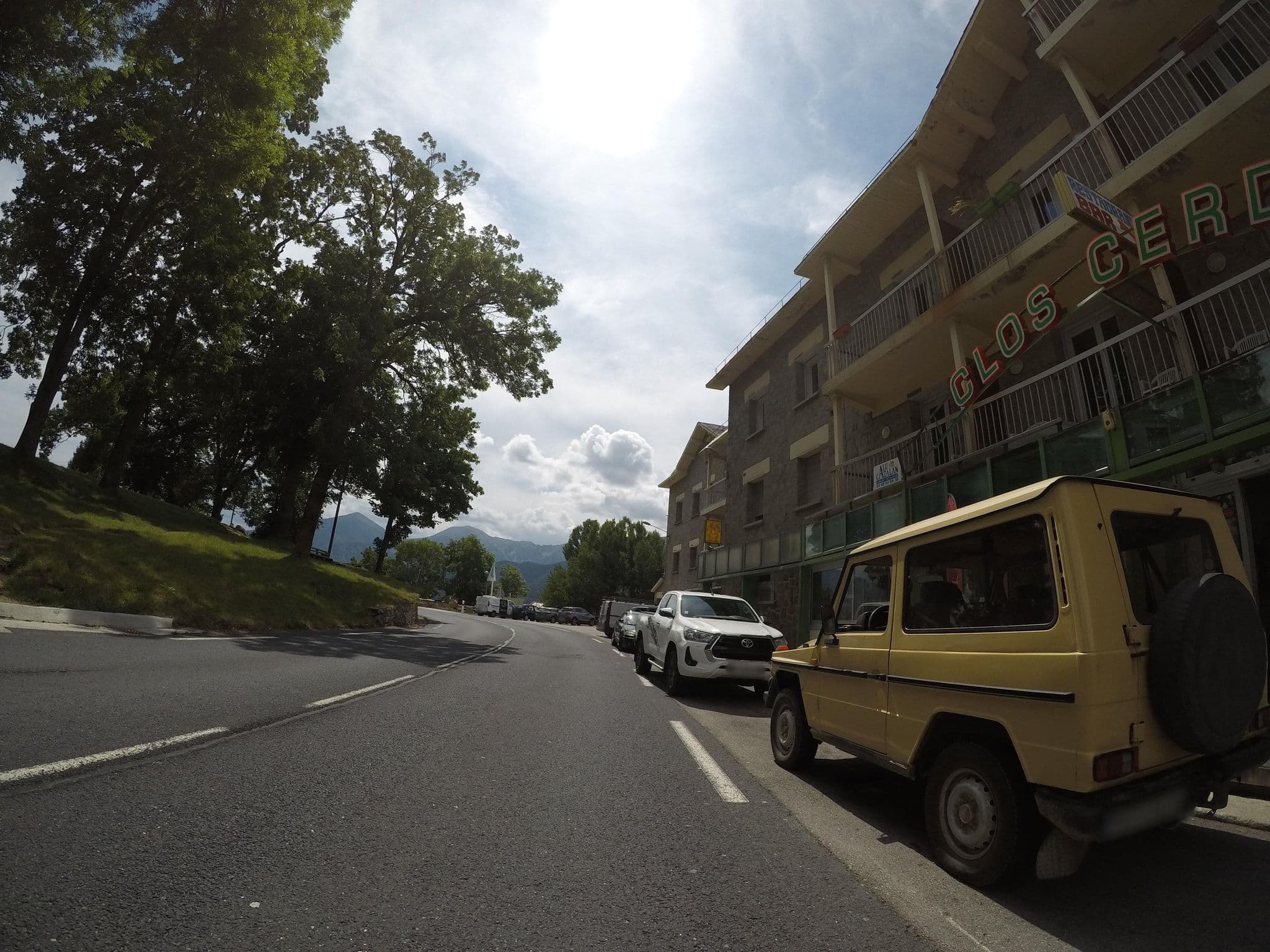 Street view near Le Clos Cerdan, Font-Romeu-Odeillo-Via — © ray66 (CC BY-SA · Mapillary)