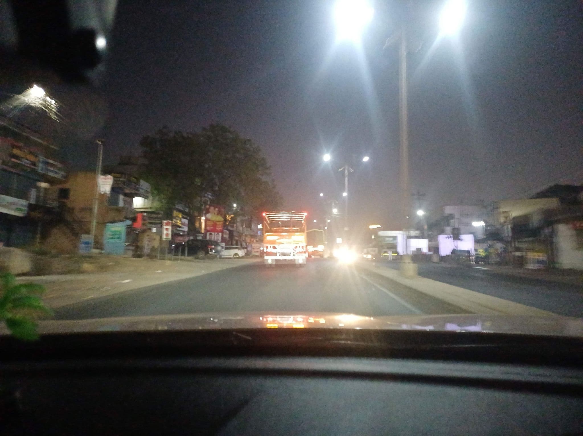 Street view near Hotel Shivalin, Sirūr — © WankhedeR (CC BY-SA · Mapillary)