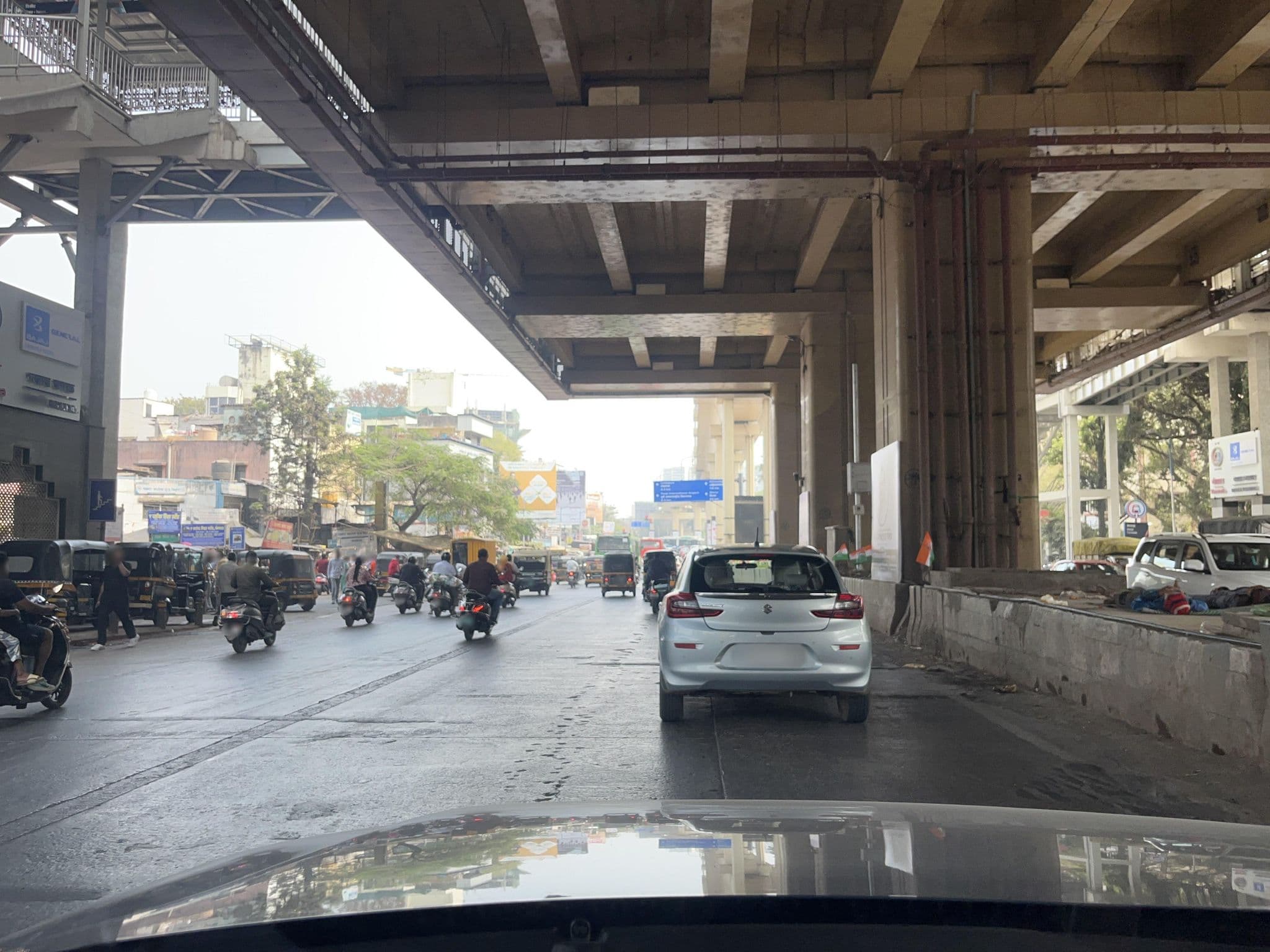 Street view near hotel prince regency, Shivaji Nagar — © Absawant (CC BY-SA · Mapillary)