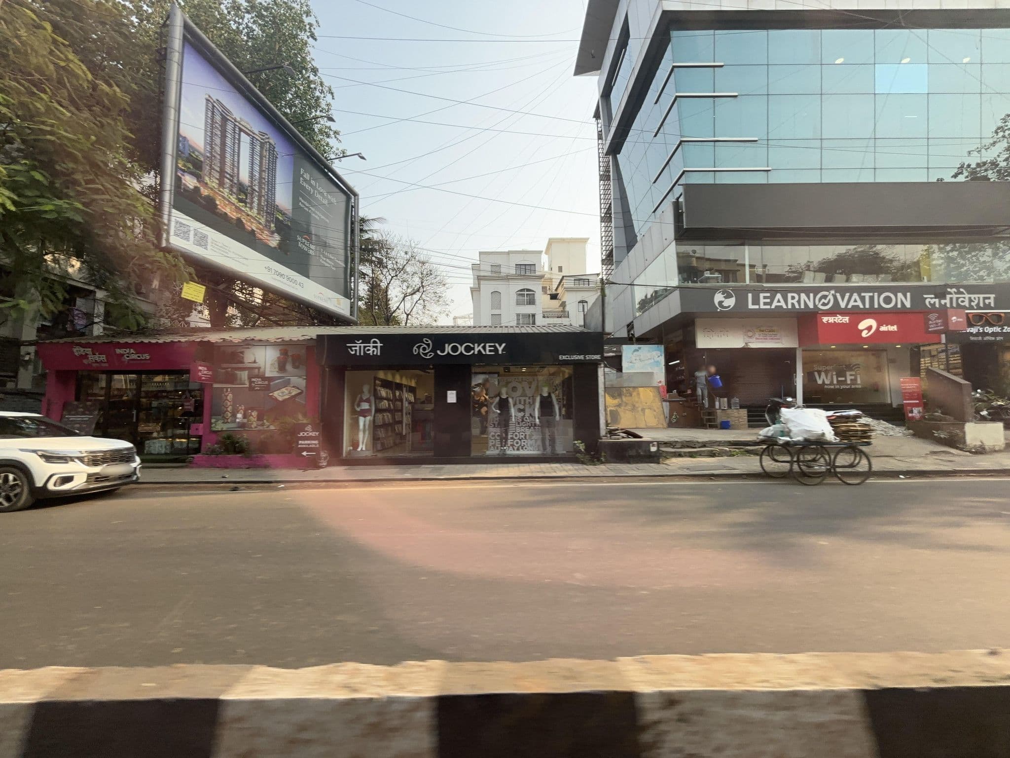 Street view near Treebo Bel Air, Shivaji Nagar — © kiranahire (CC BY-SA · Mapillary)