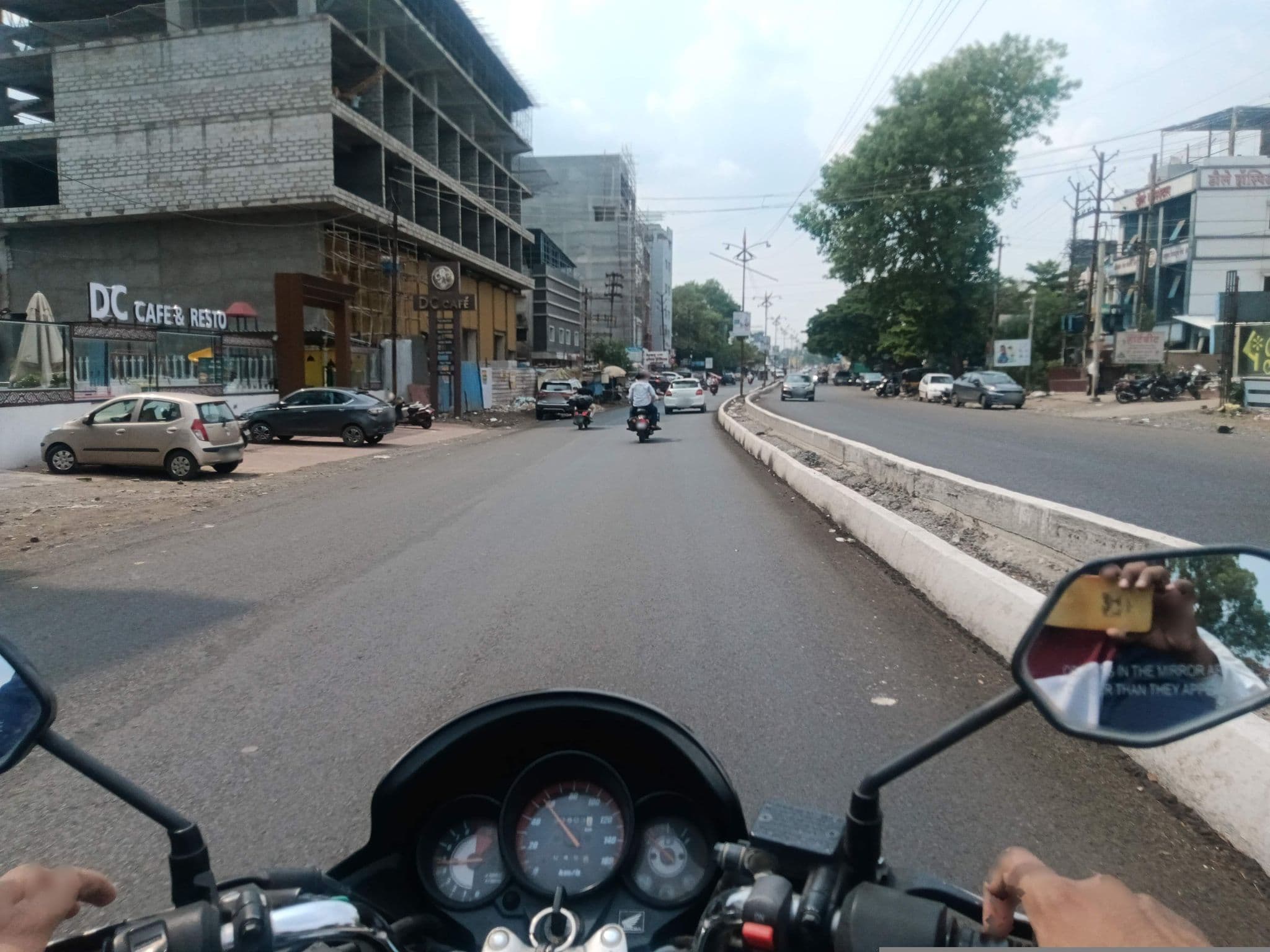Street view near Hotel Panchsheel, Ahilyanagar — © Shivapune (CC BY-SA · Mapillary)