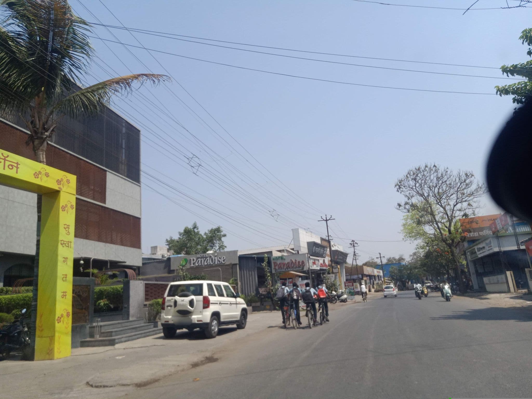 Street view near Paradise, Ahilyanagar — © nileshjagtap (CC BY-SA · Mapillary)