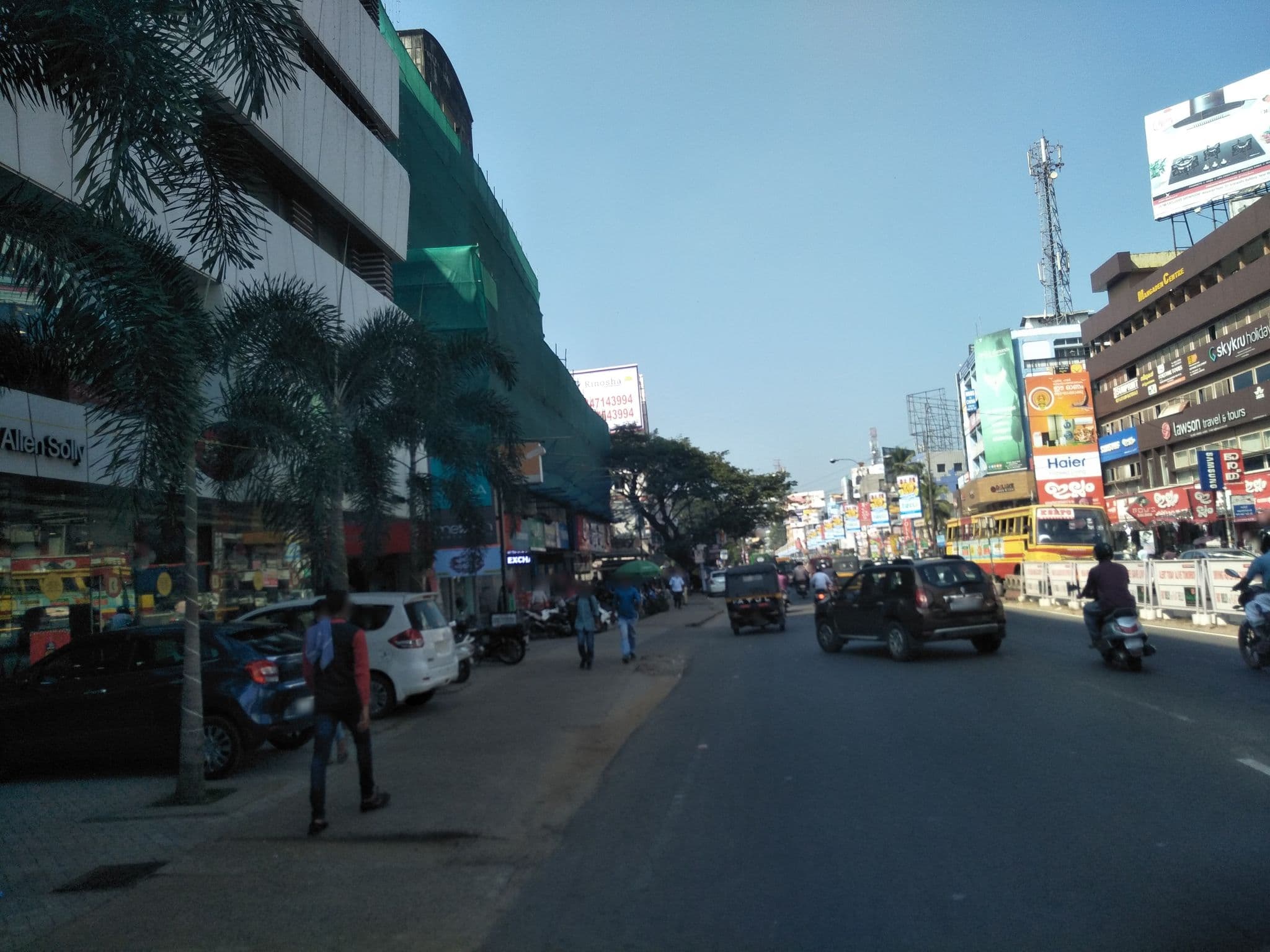 Street view near Asma Towers, Kozhikode — © aswin_p (CC BY-SA · Mapillary)