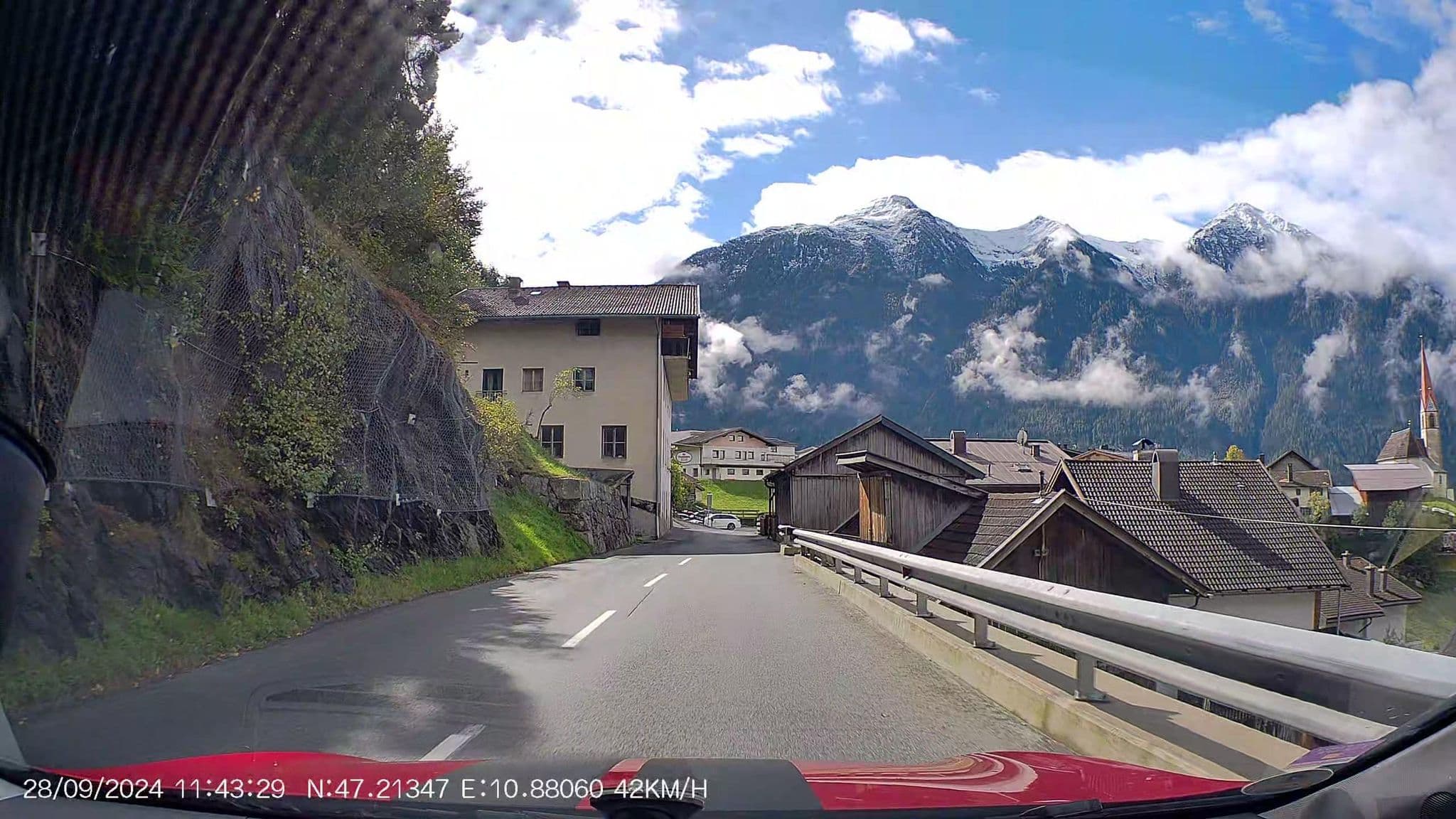 Street view near Haus Rinner Rosa, Sautens — © AR88 (CC BY-SA · Mapillary)