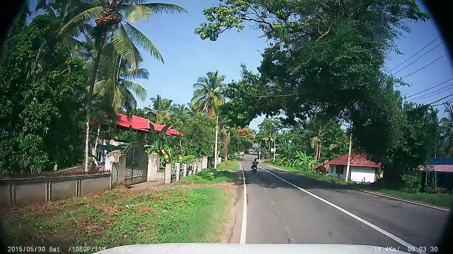 Street view near OYO 6526 AP Residency City, Tondalam — © johnichan (CC BY-SA · Mapillary)
