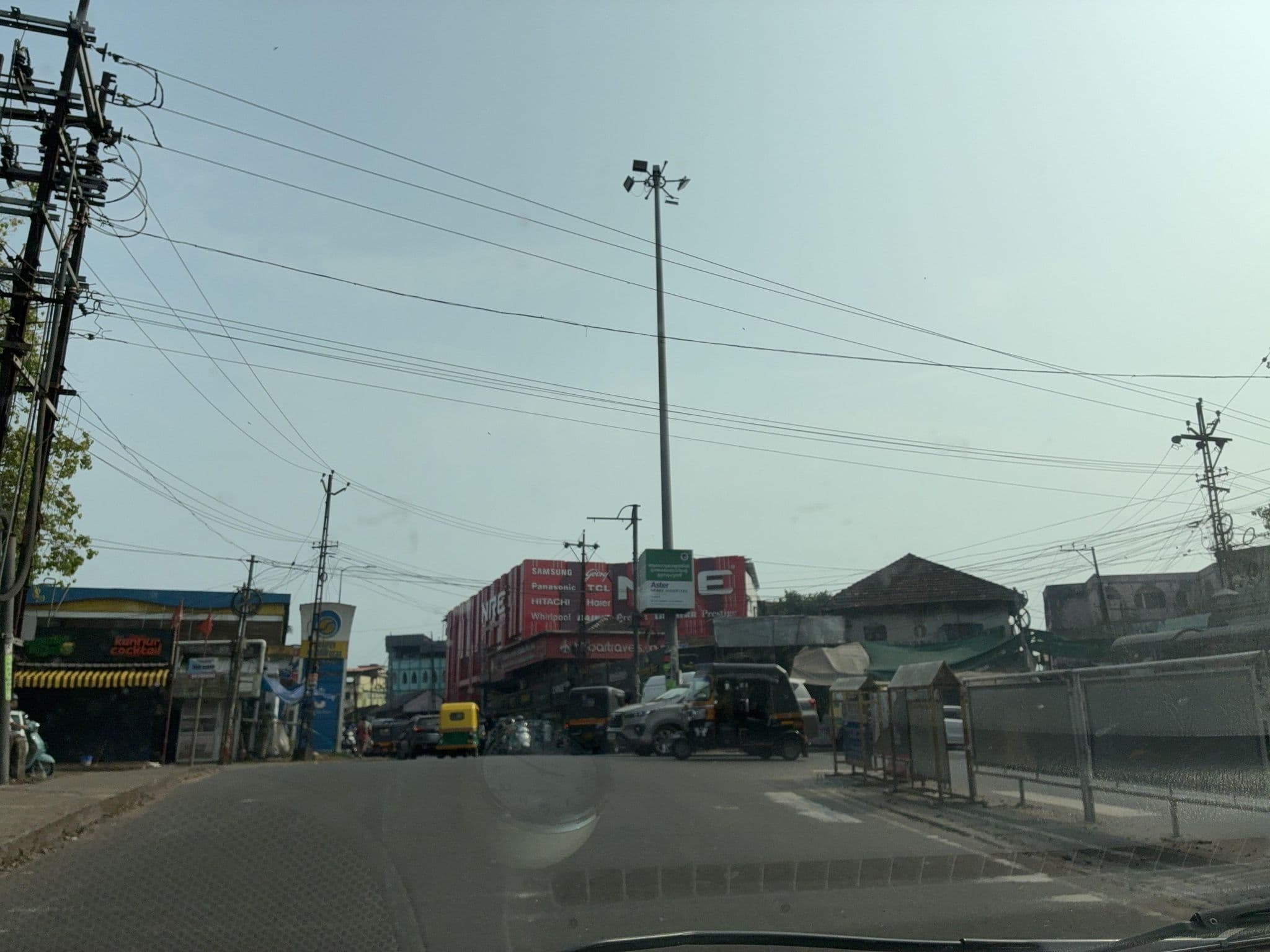 Street view near Hotel Sweety International, Kannur — © kiranahire (CC BY-SA · Mapillary)