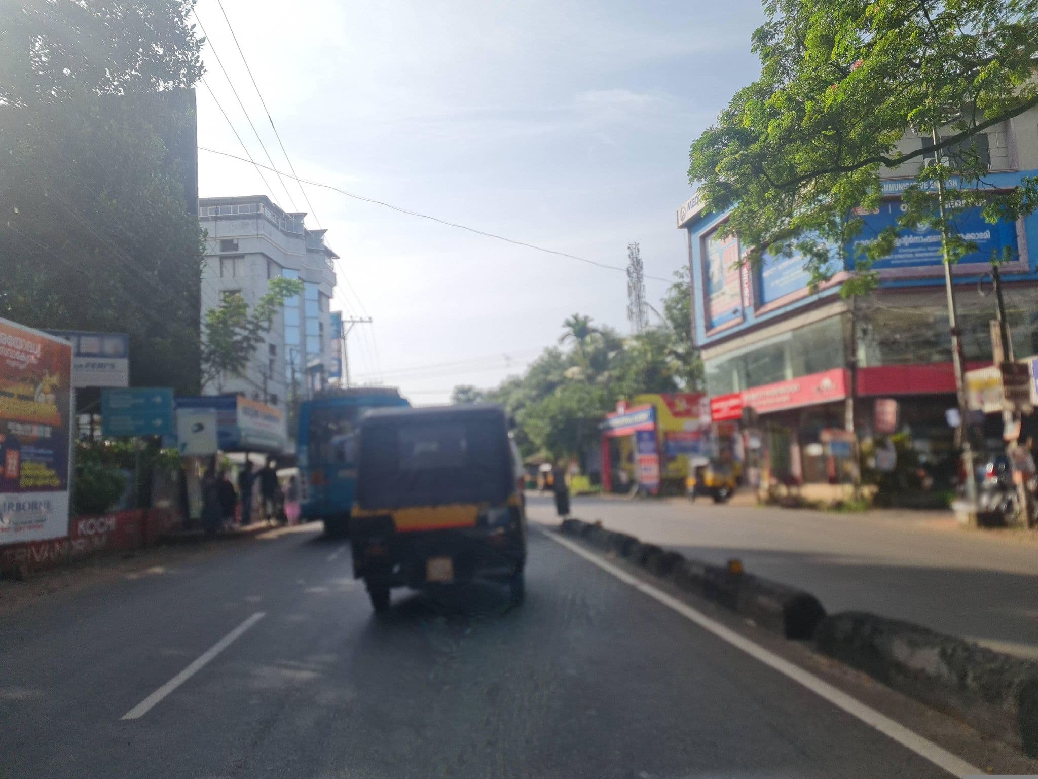 Street view near Asian Heritage, Pallikunnu — © dinshkm (CC BY-SA · Mapillary)