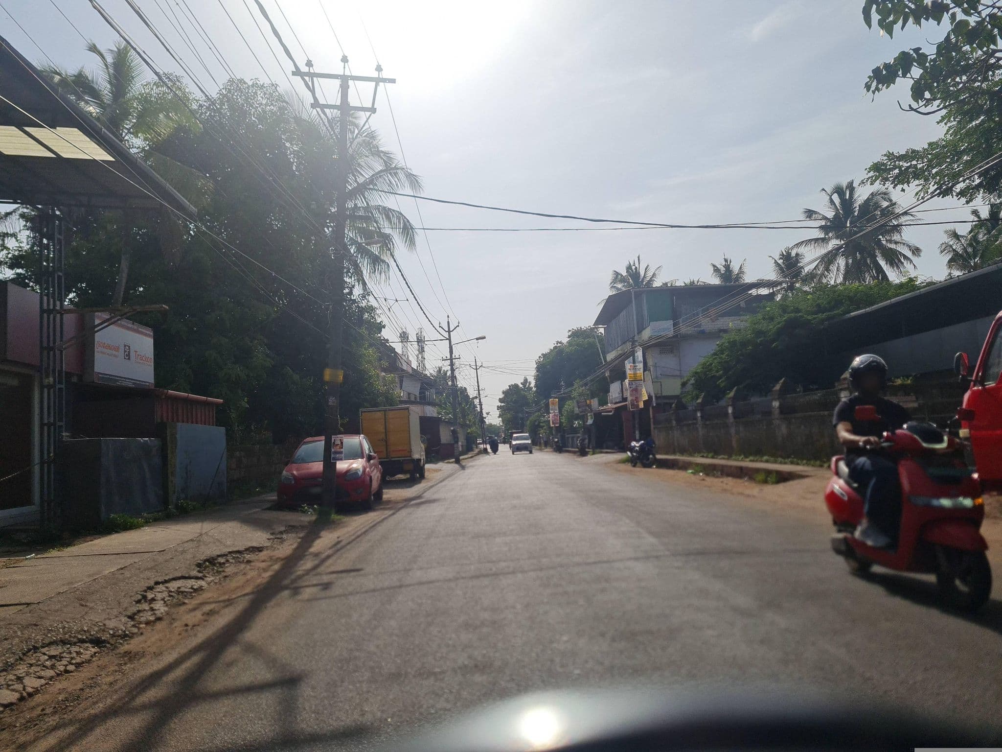 Street view near GoldenNook, Puzhathi — © dinshkm (CC BY-SA · Mapillary)