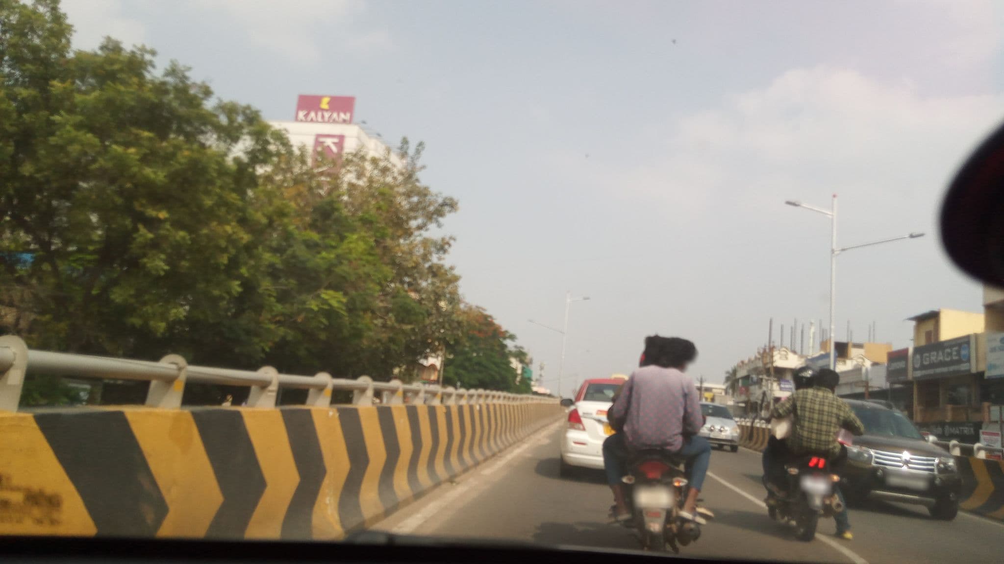 Street view near Joss Mean Kadai, Coimbatore — © pradeepbv (CC BY-SA · Mapillary)
