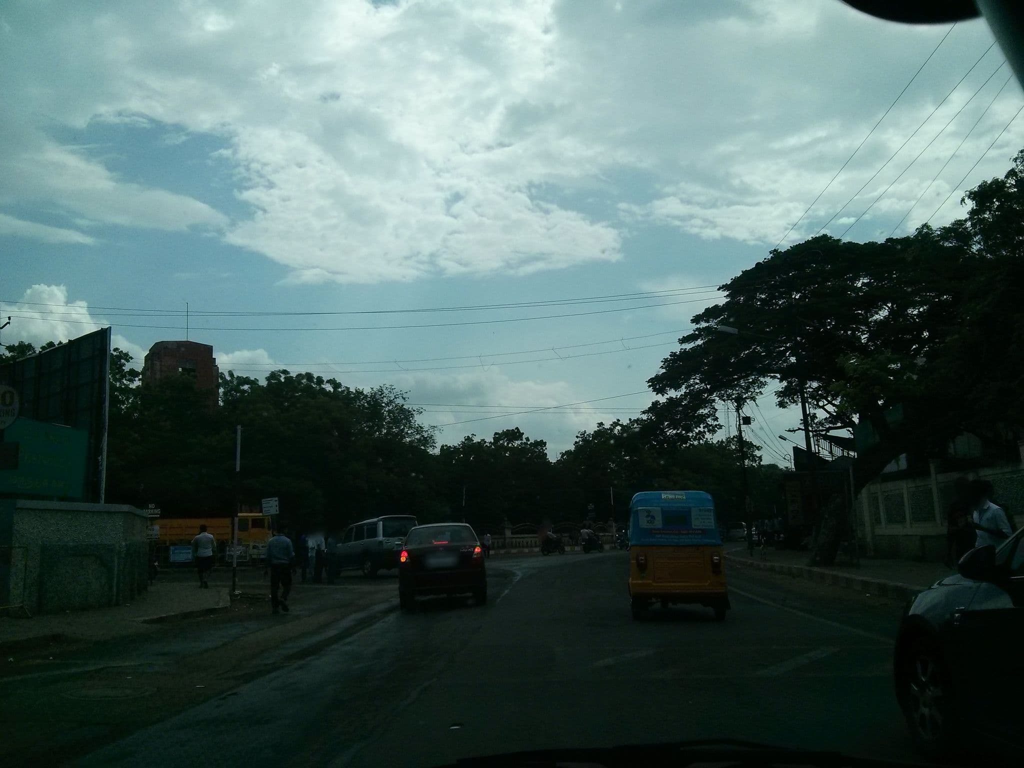 Street view near devaa hotel, Coimbatore — © supersubra (CC BY-SA · Mapillary)