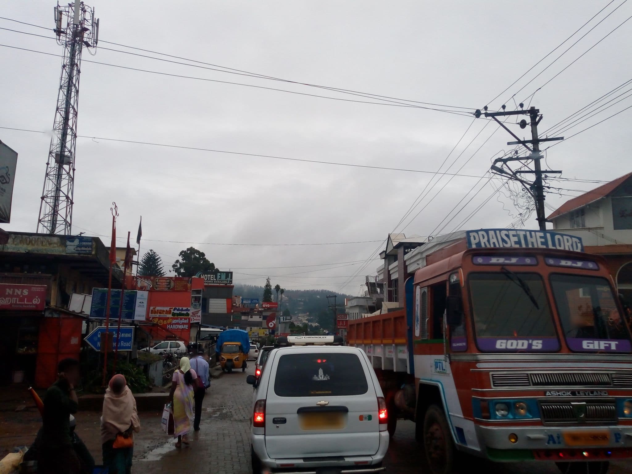 Street view near Ave Maria Cottage Ooty, Ooty — © venkanna37 (CC BY-SA · Mapillary)