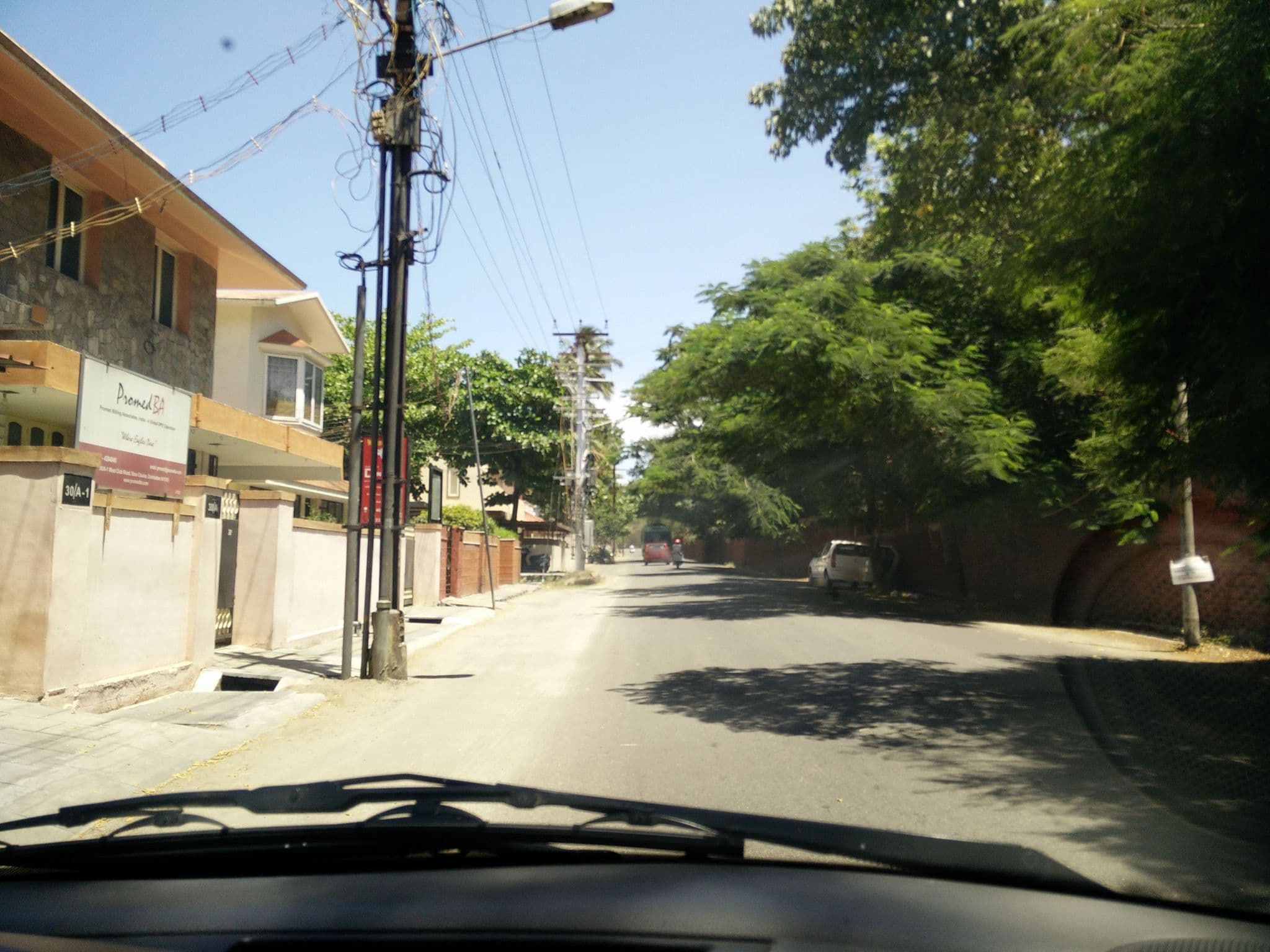 Street view near Welcomhotel By ITC Coimbatore, Coimbatore — © supersubra (CC BY-SA · Mapillary)