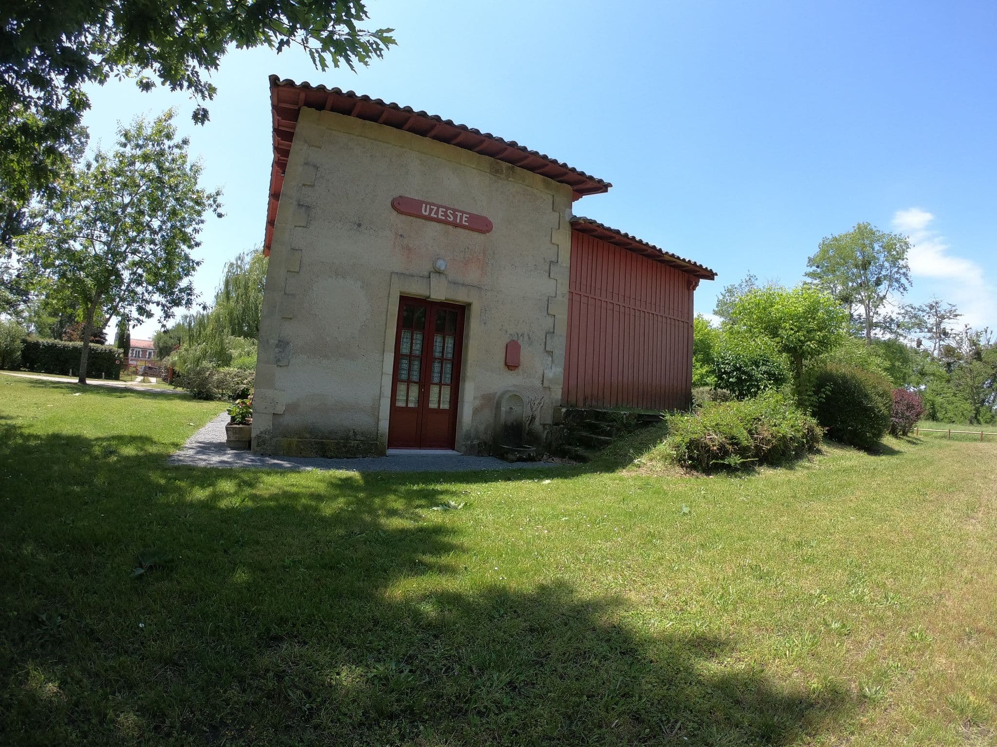 Street view near Gîte de la Gare, Noaillan — © gitouche (CC BY-SA · Mapillary)