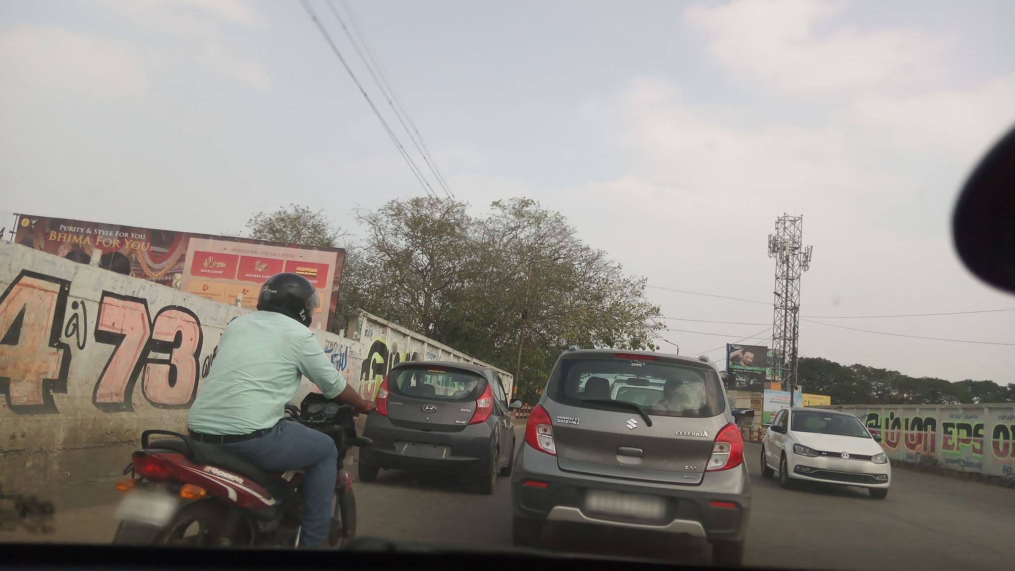 Street view near Divyodaya Ladies Hostel, Coimbatore — © pradeepbv (CC BY-SA · Mapillary)