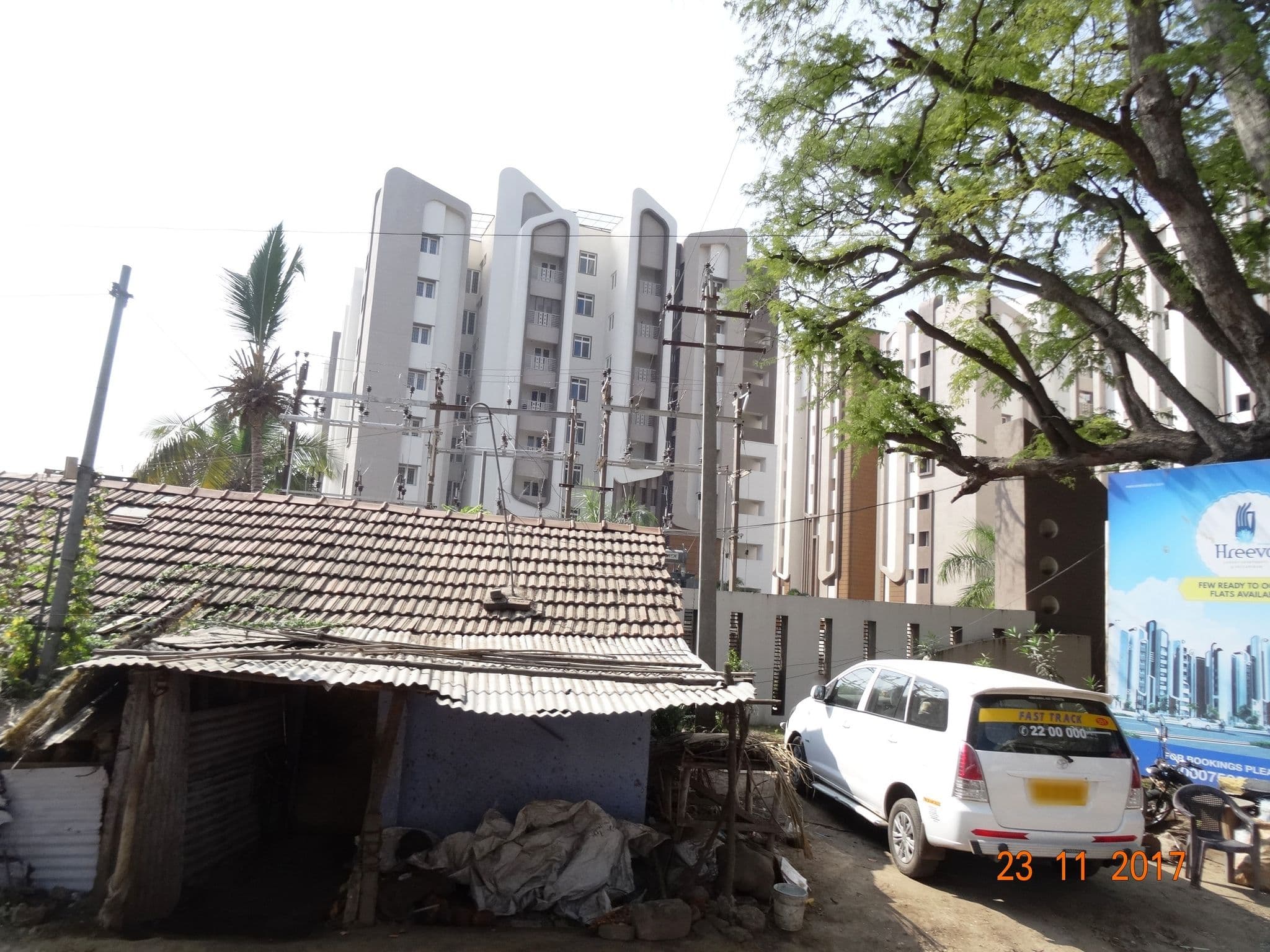 Street view near Midland Residency, Rāmachettipālaiyam — © dhanasekaranmy (CC BY-SA · Mapillary)