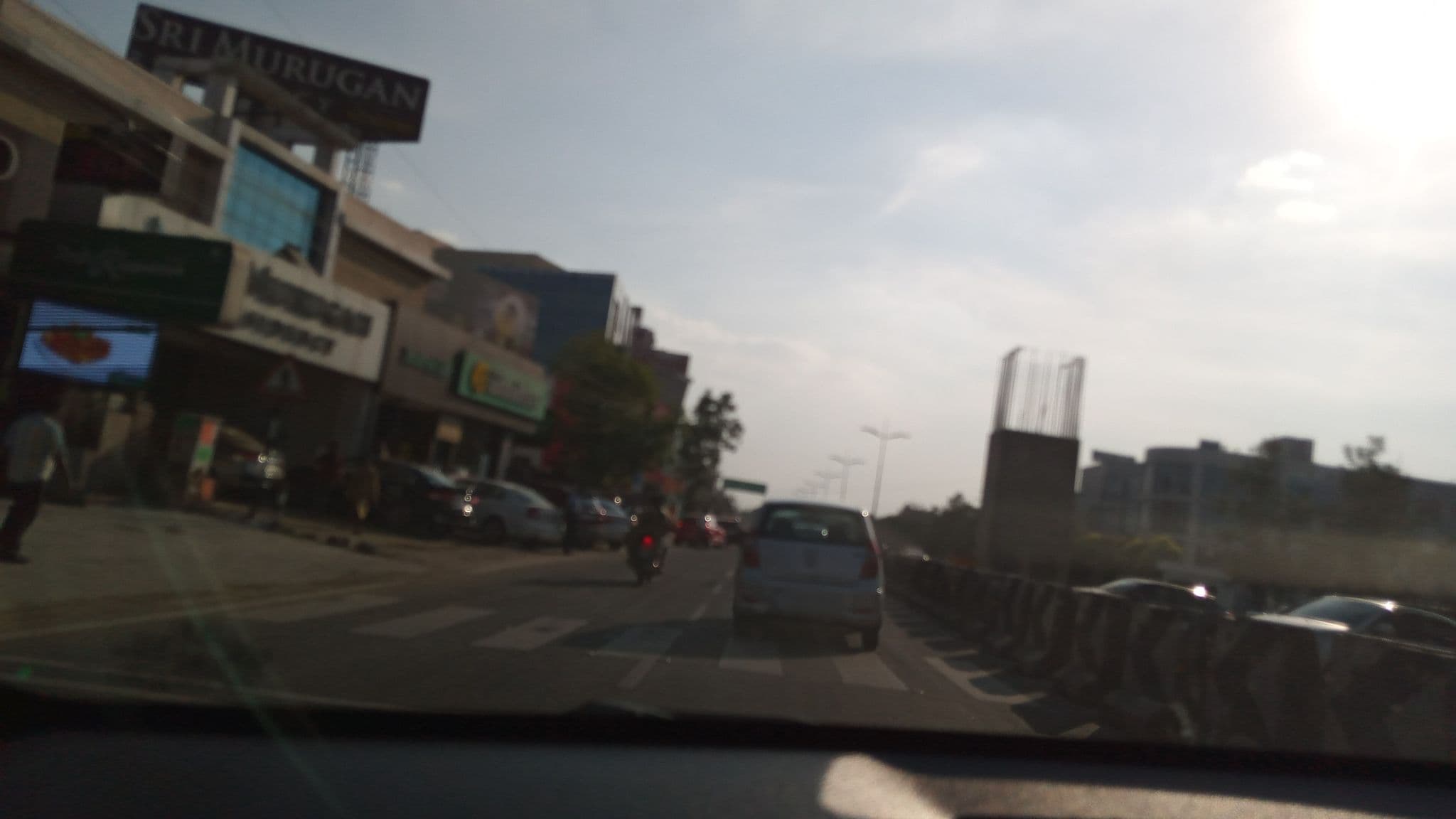 Street view near Sri Murugan Residency, Chinniyampālaiyam — © pradeepbv (CC BY-SA · Mapillary)